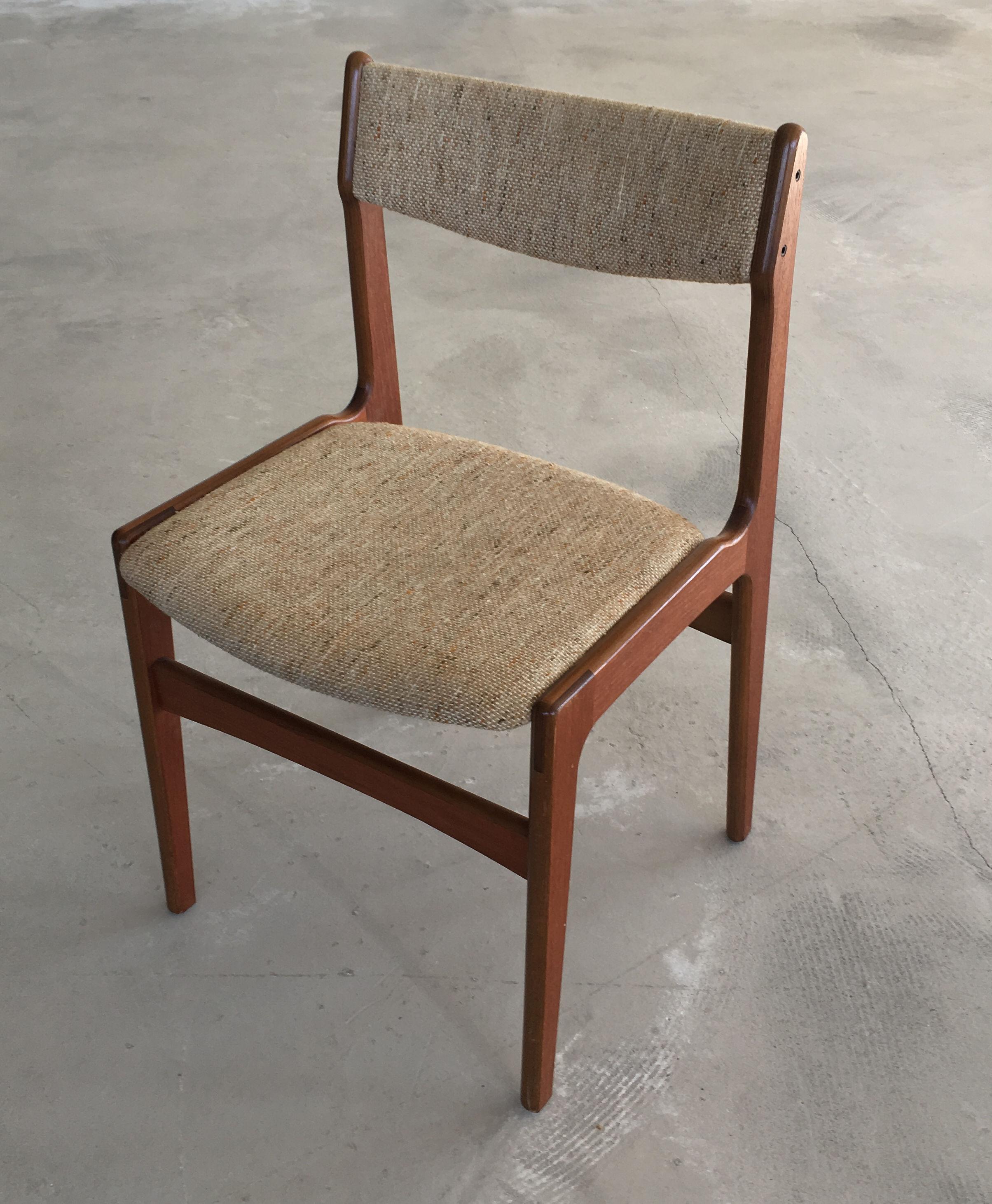 Danois 1960s Erik Buch Set of Four Teak Dining Chairs Inc. Reupholstery en vente