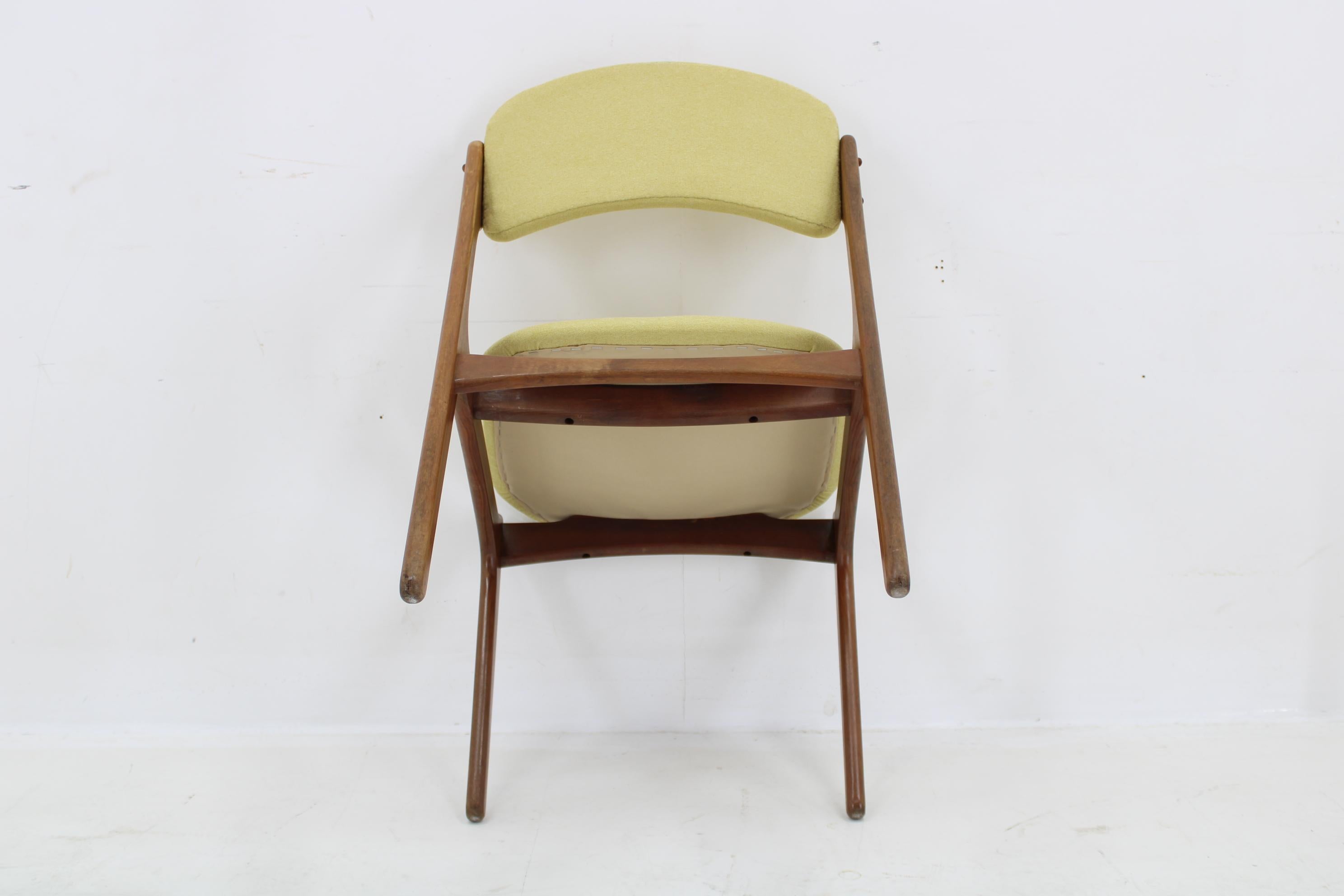 1960s Erik Buch Set of Six Restored Teak Dining Chairs, Denmark en vente 11
