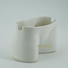 Escultura de arte erótico de los años 60 Vasija cenicero de cerámica con cintura de mujer Forma del cuerpo femenino