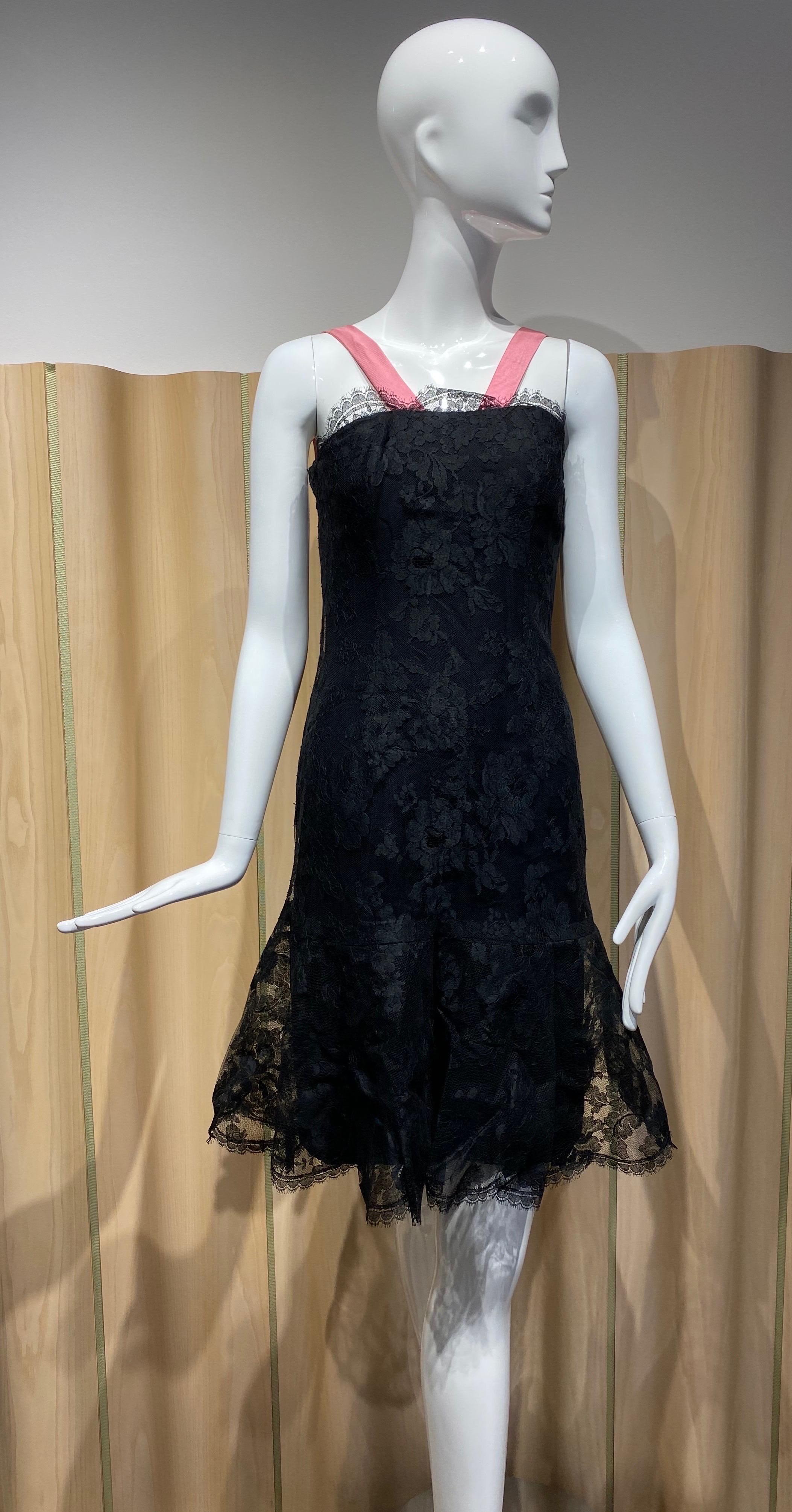 1960s Estevez Black Lace Cocktail Dress with Pink Silk strap.
Size: Small ( 0/2)
Measurement: 
Bust: 32/ Waist: 27” / Hip: