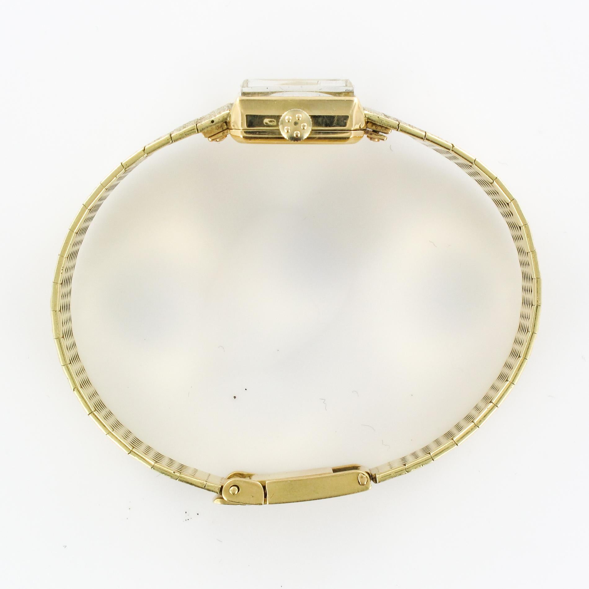 Montre rtro Eterna en or jaune 18 carats pour femmes des annes 1960 en vente 9