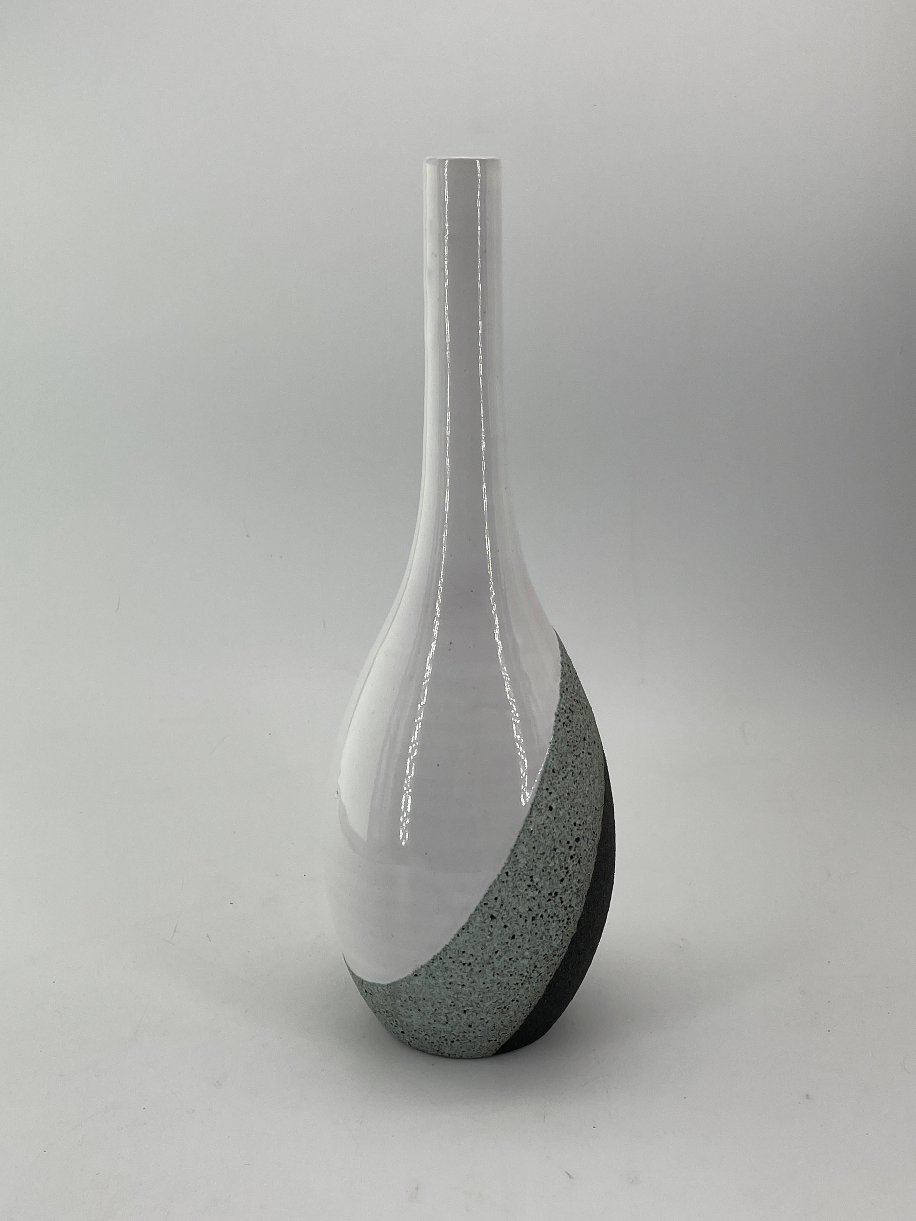 1960 Ettore Sottsass Vaso in ceramica con smalto vulcanico Raymor Bitossi Italia Memphis in vendita 1