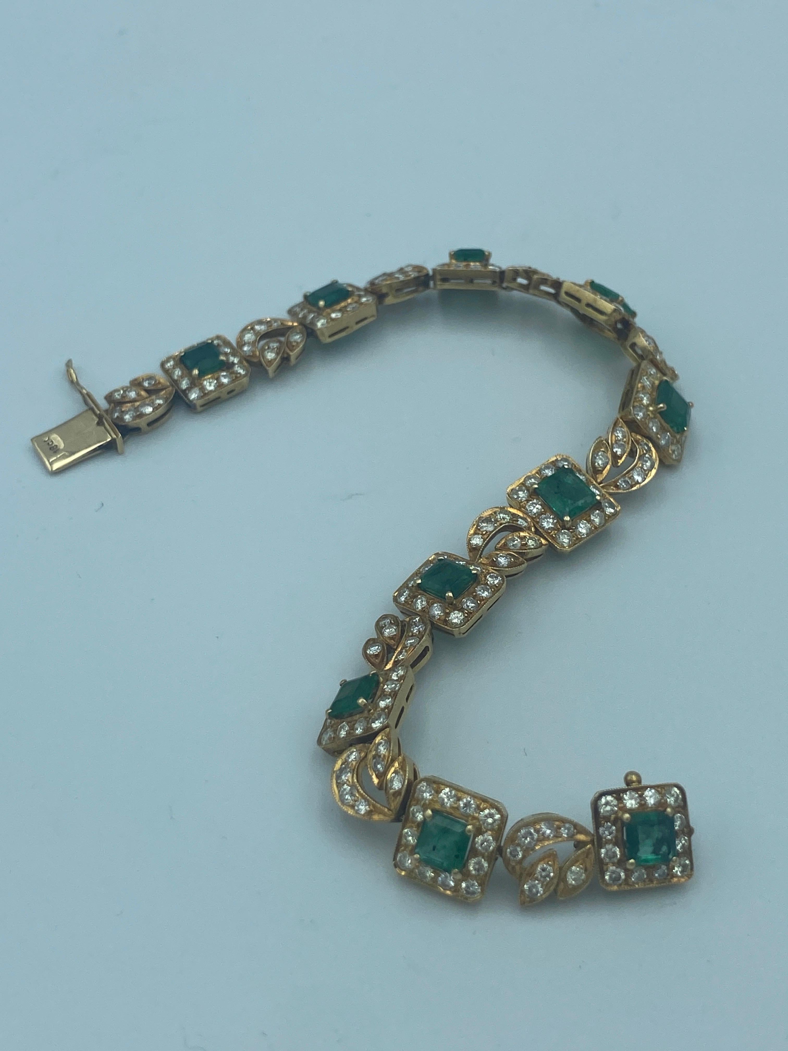 This elegant 1960s European made 18 carat gold, diamond and Colombian emerald bracelet is a delightful piece. It consists of approximately 6.5 carats of diamonds and approximately 6 carats of Asscher cut emeralds. It is quite a long bracelet and can