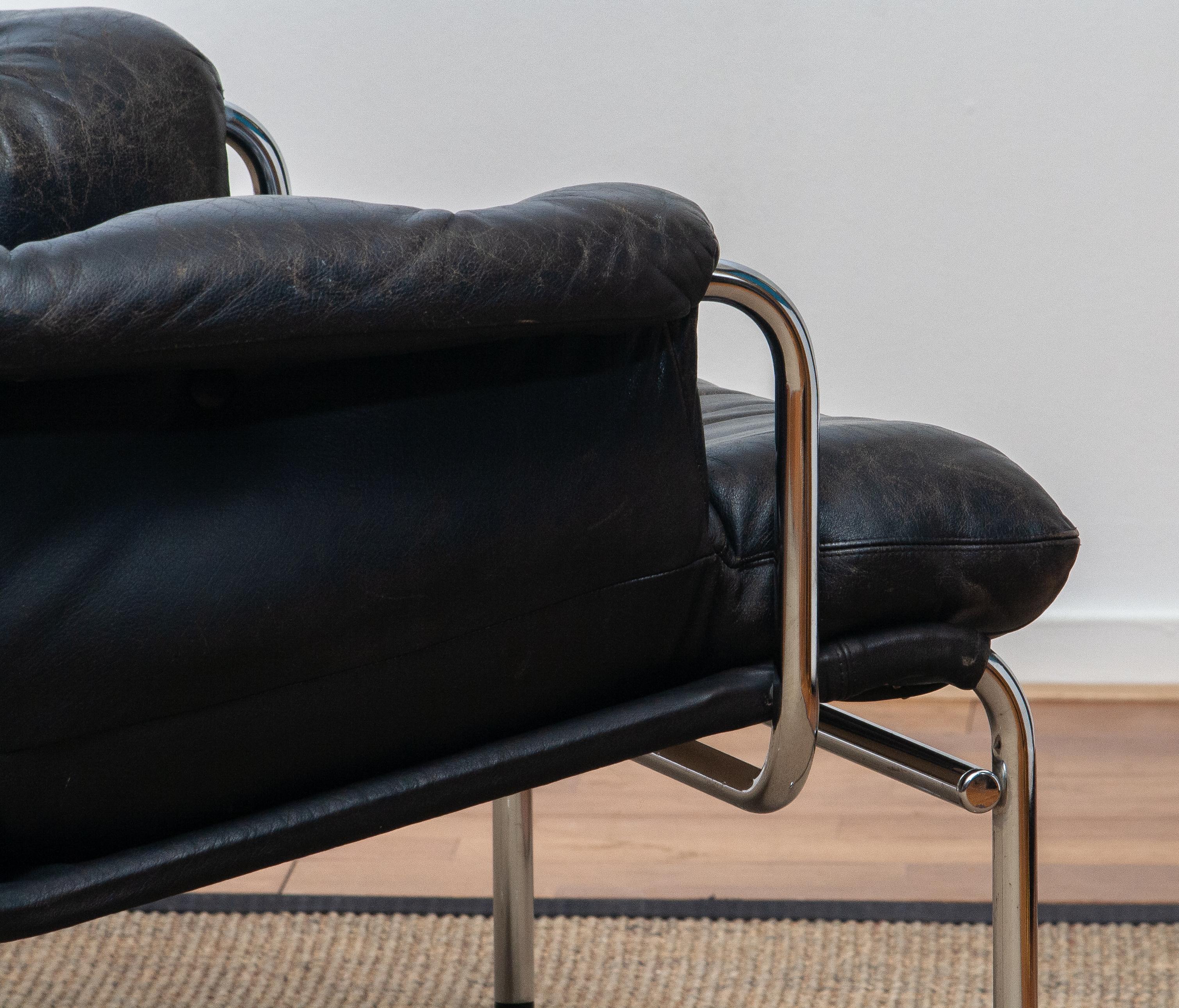 1960s, Eva Lounge Chairs in Chrome and Aged Black Leather by Lindlöfs Möbler 1 1