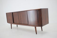 1960er Jahre E.W. Bach Palisander Niedriges Sideboard, Dänemark