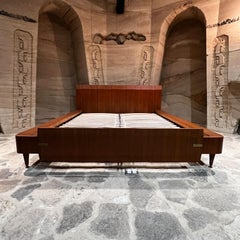 1960s Exquisite Italian Queen Bed Sapele and Brass Vittorio Dassi Italy