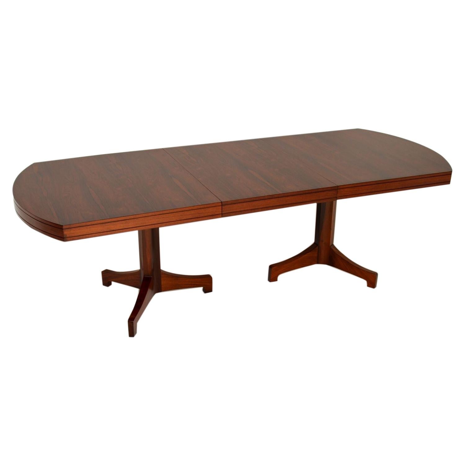 Mid-Century Modern 1960s Extending Dining Table by Robert Heritage