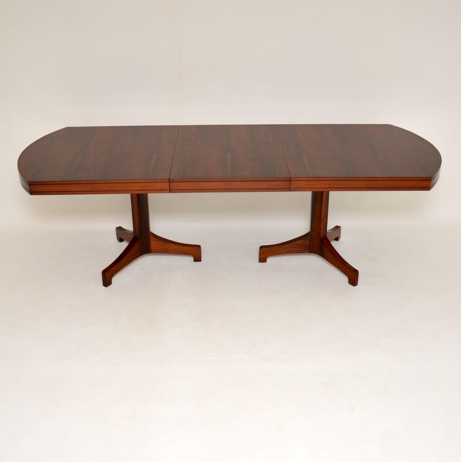 Mid-Century Modern 1960s Extending Dining Table by Robert Heritage