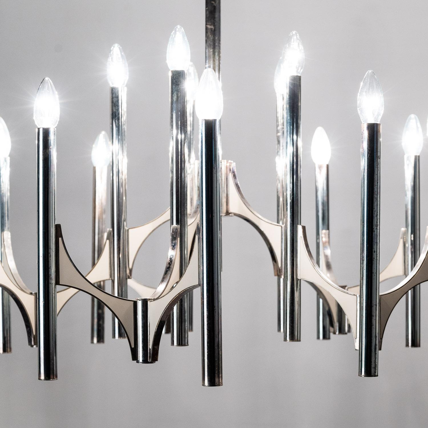 1960s Extra Large, Silver Plated Brass Chandelier by Gaetano Sciolari 9