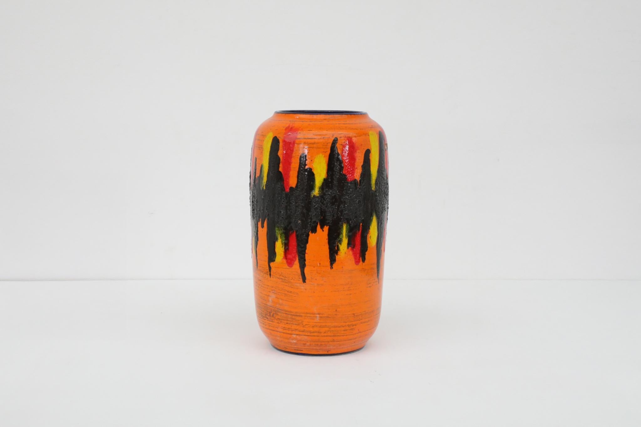 Mid-Century moderno Vaso extra large in ceramica con smalto arancione della Germania occidentale di Scheurich del 1960 in vendita