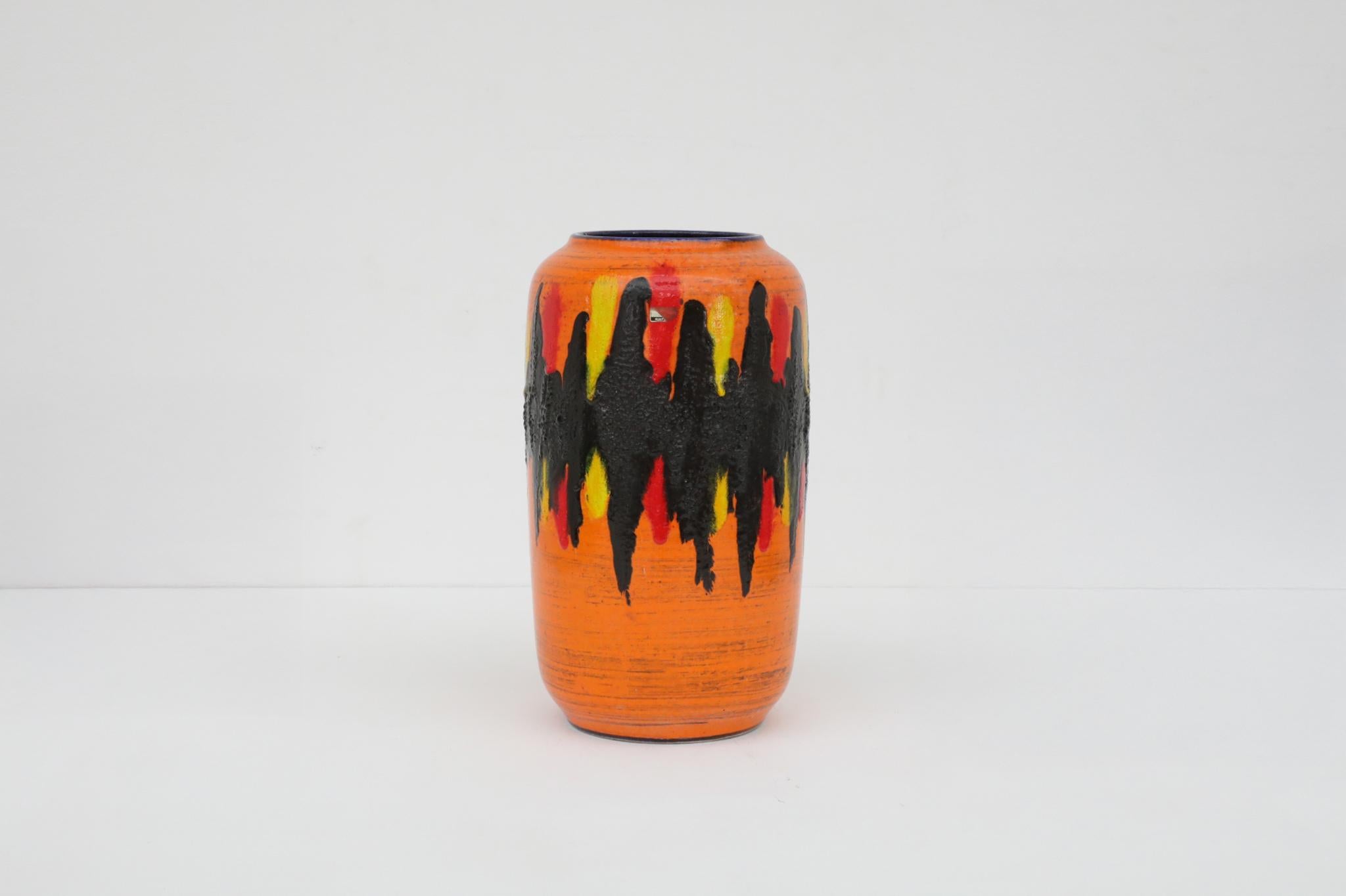 Tedesco Vaso extra large in ceramica con smalto arancione della Germania occidentale di Scheurich del 1960 in vendita
