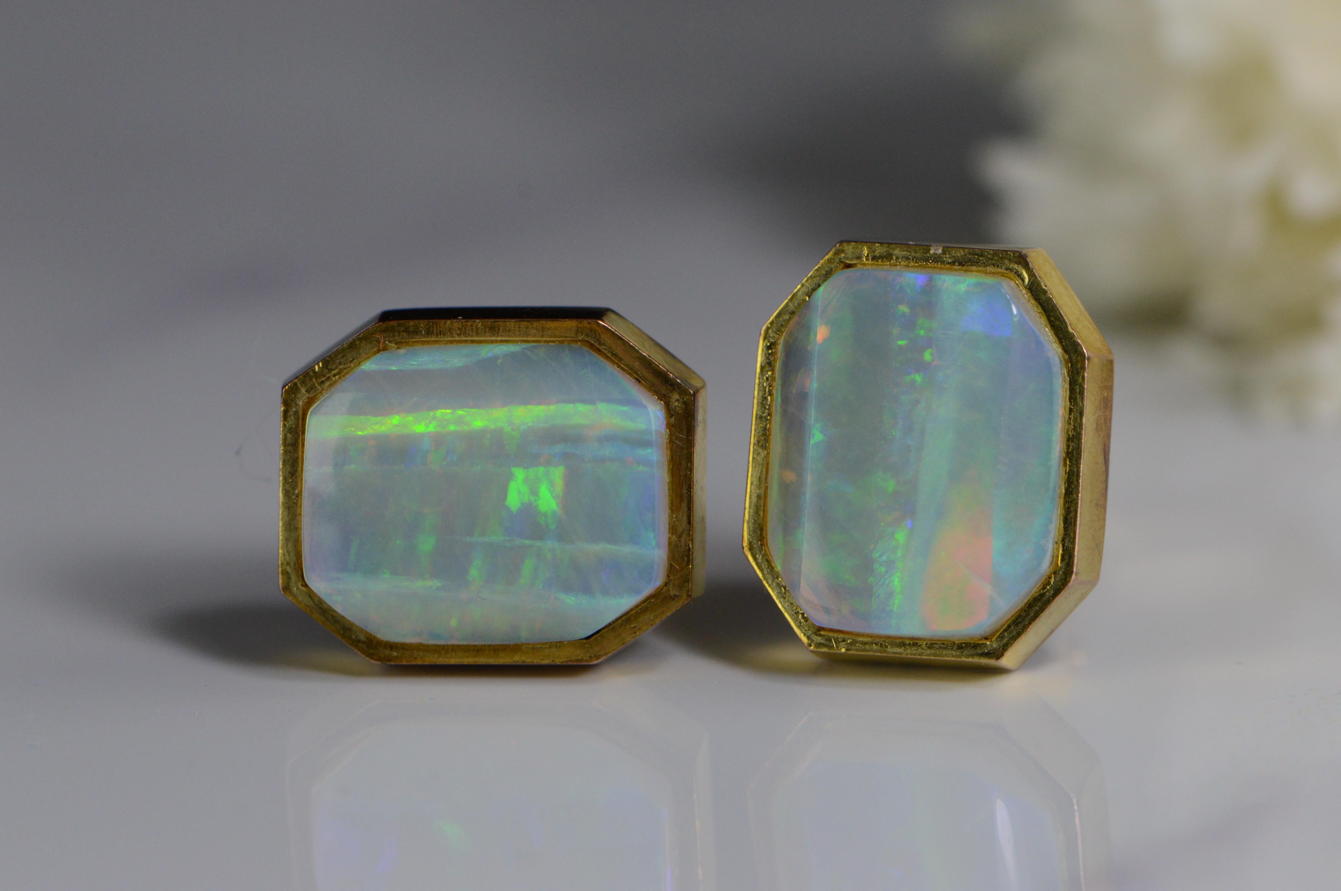  ·Item: 14K Stunning 15x12mm Opal Inset Cuff Links Yellow Gold  
·Era: Vintage / 1960s  
·Composition: 14k Gold Marked / Tested  
·Condition: Estate: Good  
·Weight: 13.2g