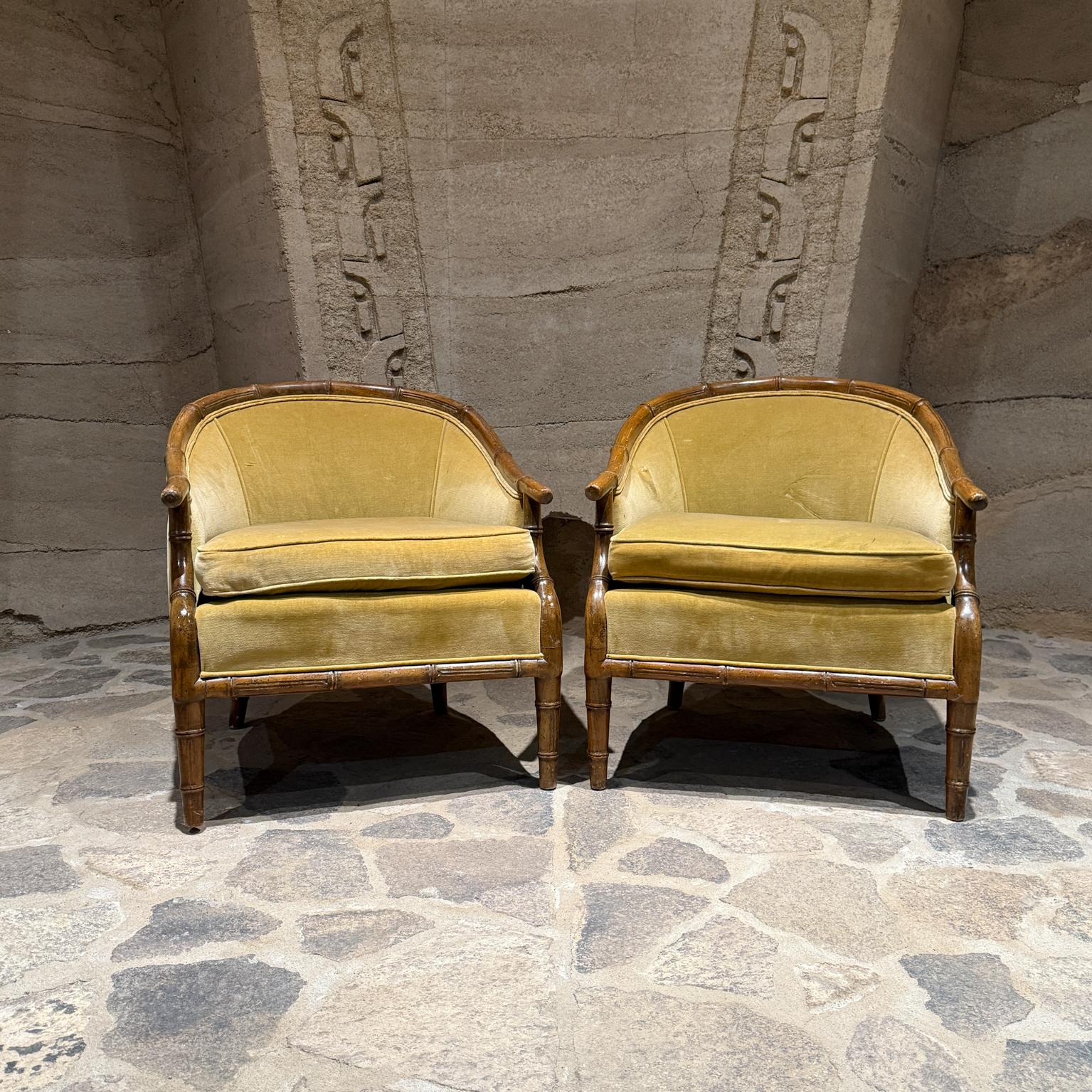1960s Faux Bamboo Lounge Chairs Century Furniture Hickory NC Moderno de mediados de siglo en venta