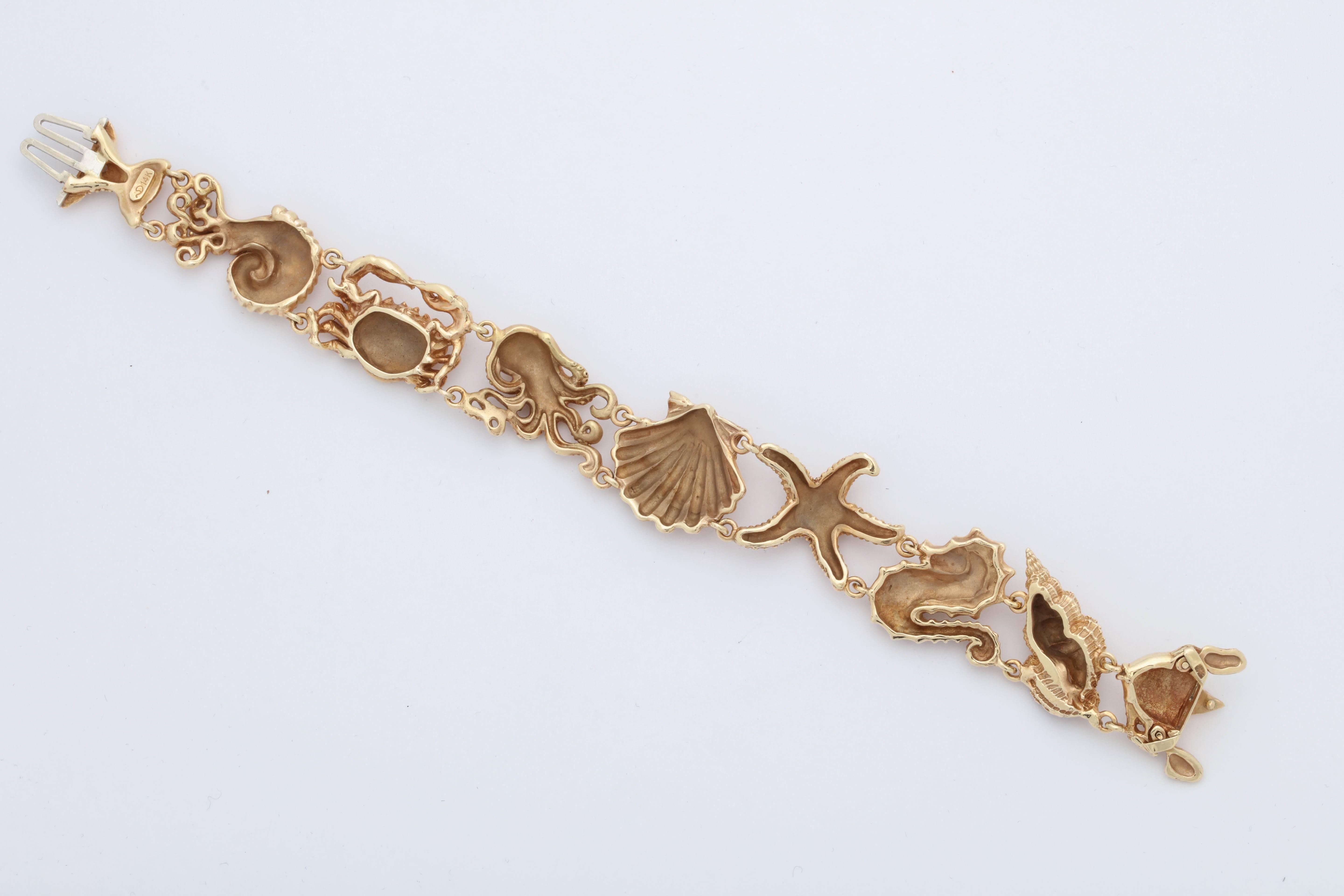 1960s Figural Sea Shell, Octopus, Starfish, Crab and Seahorse Gold Link Bracelet 5