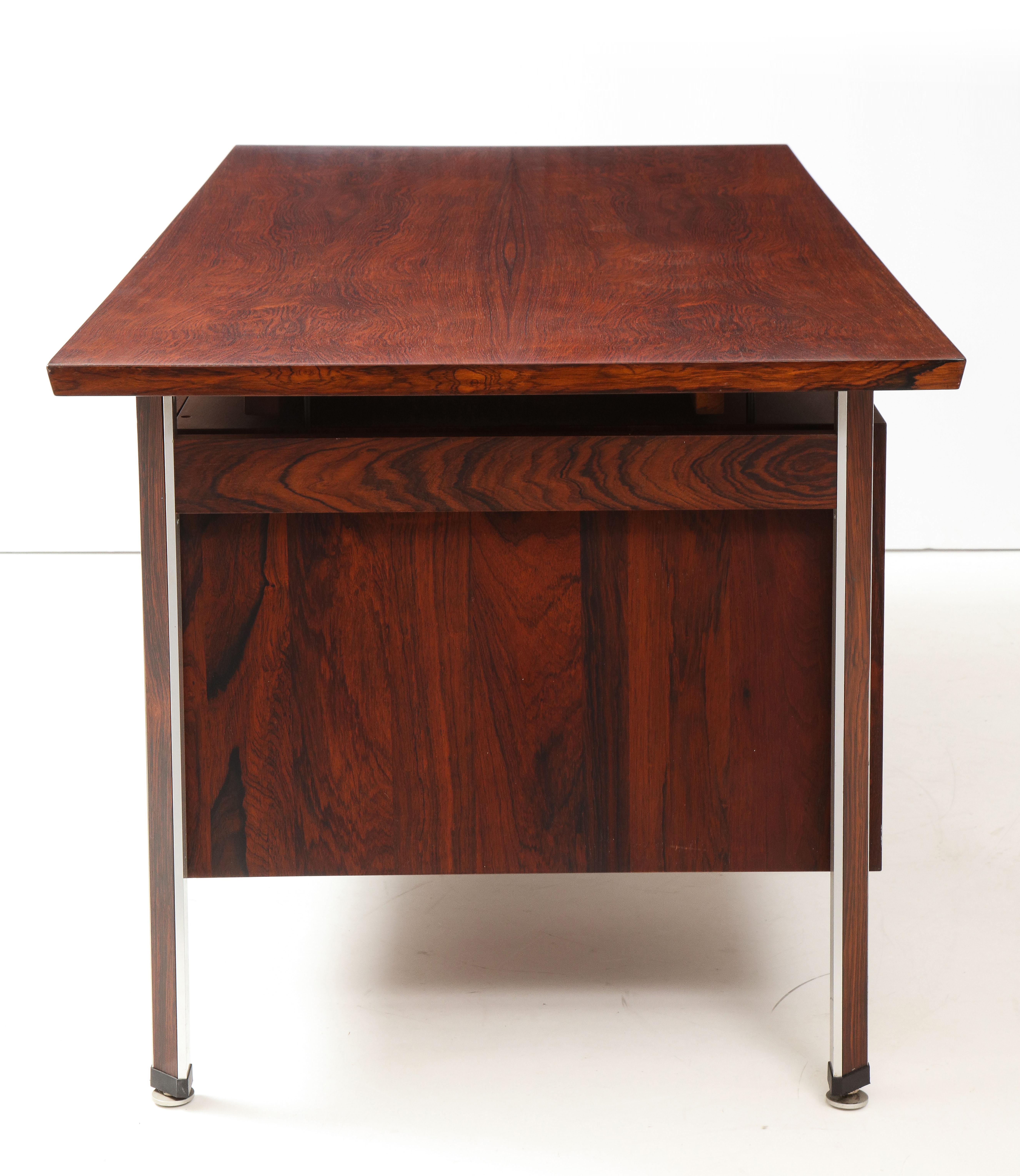 1960s Finn Juhl Rosewood Executive Desk In Good Condition In New York, NY