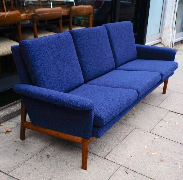 1960s Finn Juhl Hardwood Framed 'Jupiter' Sofa For Sale at 1stDibs