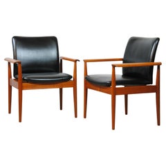 1960s Finn Juhl Set of Two Fully Restored Armchairs in Teak and Leather by Cado