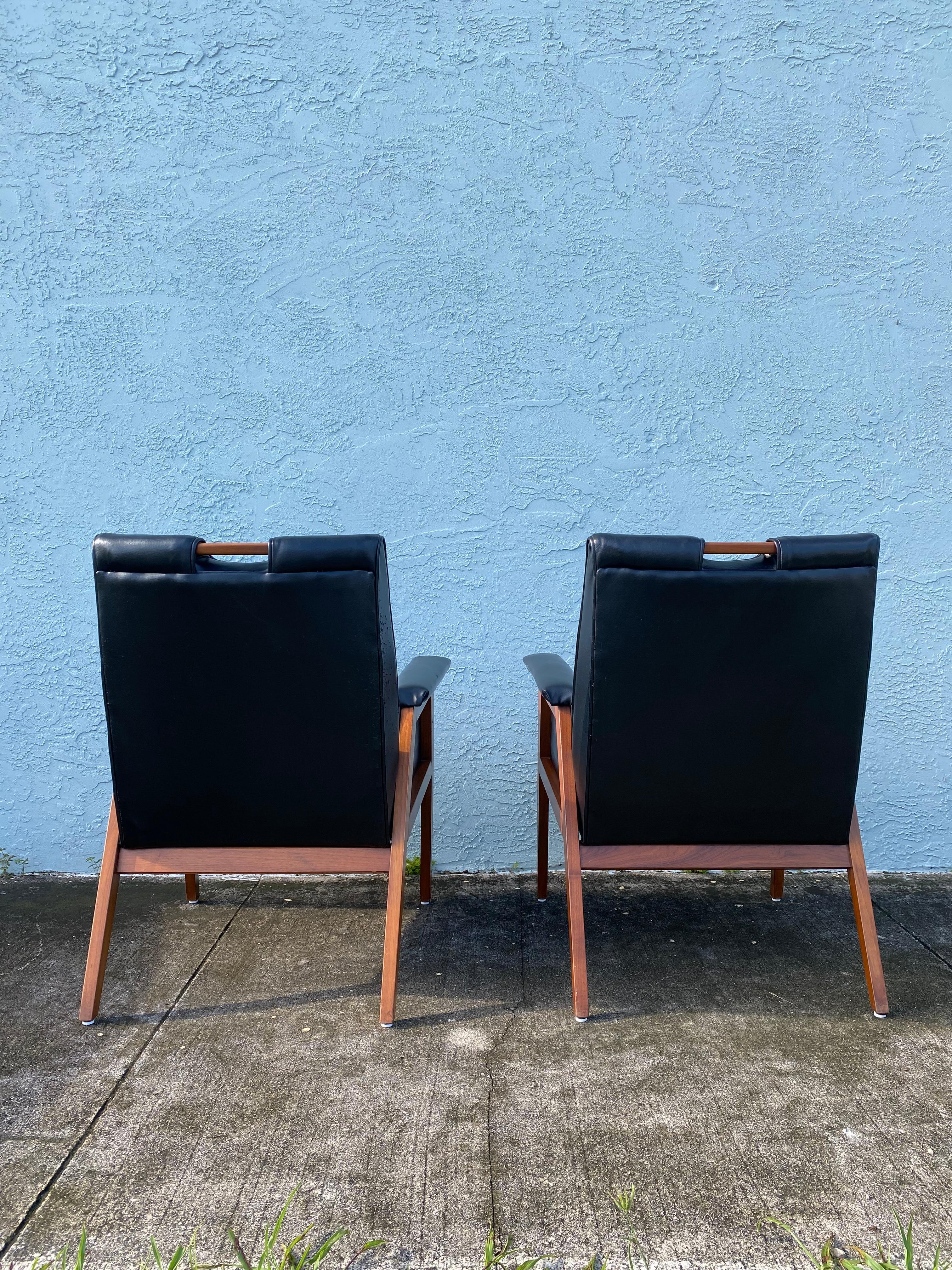 Wood 1960s Finn Julh Danish Walnut Leather Sculptural Chairs, Set of 2 For Sale