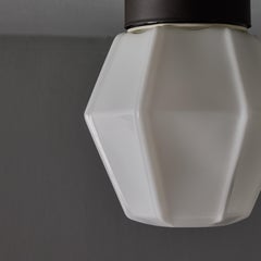 Lámpara de pared o techo finlandesa de los años 60, de cristal y metal, al estilo de Tapio Wirkkala