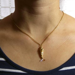 1960s Fish Articulated 18 Karats Gold Pendant Charm