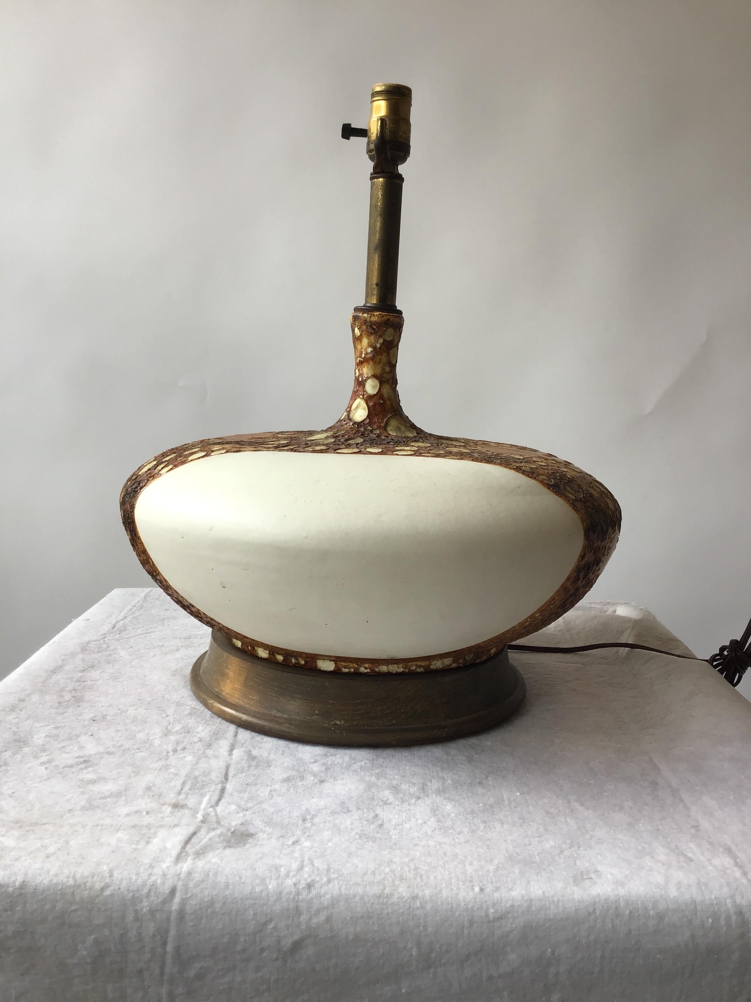 1960s Flattened Matte White Ceramic Lamp with Textural Glaze 3