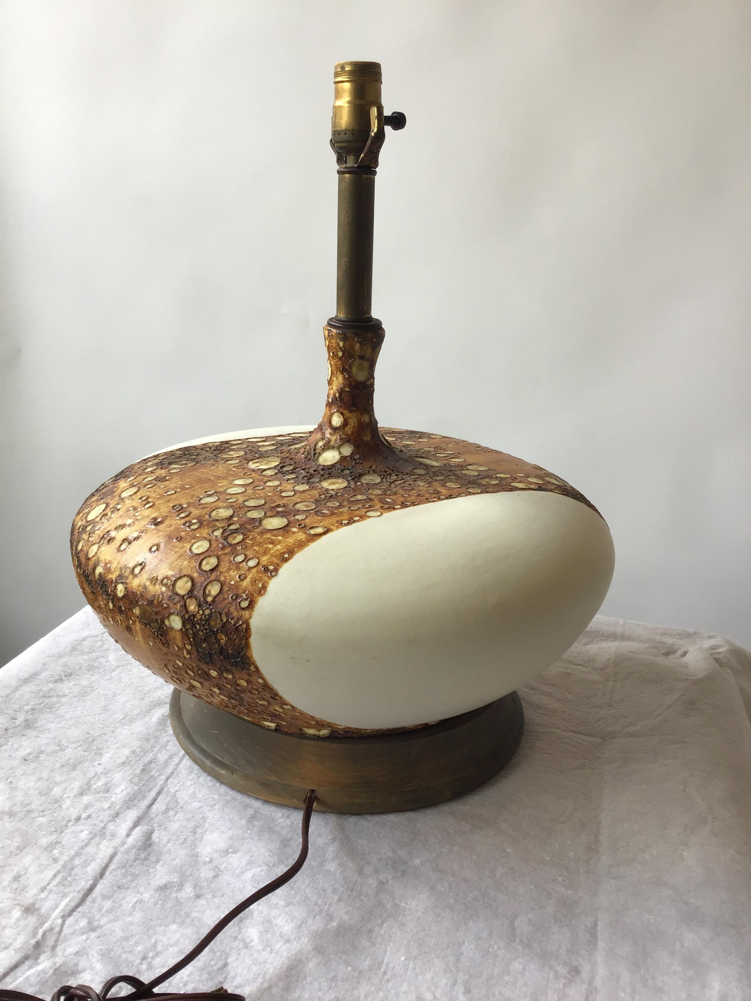 1960s Flattened Matte White Ceramic Lamp with Textural Glaze 5