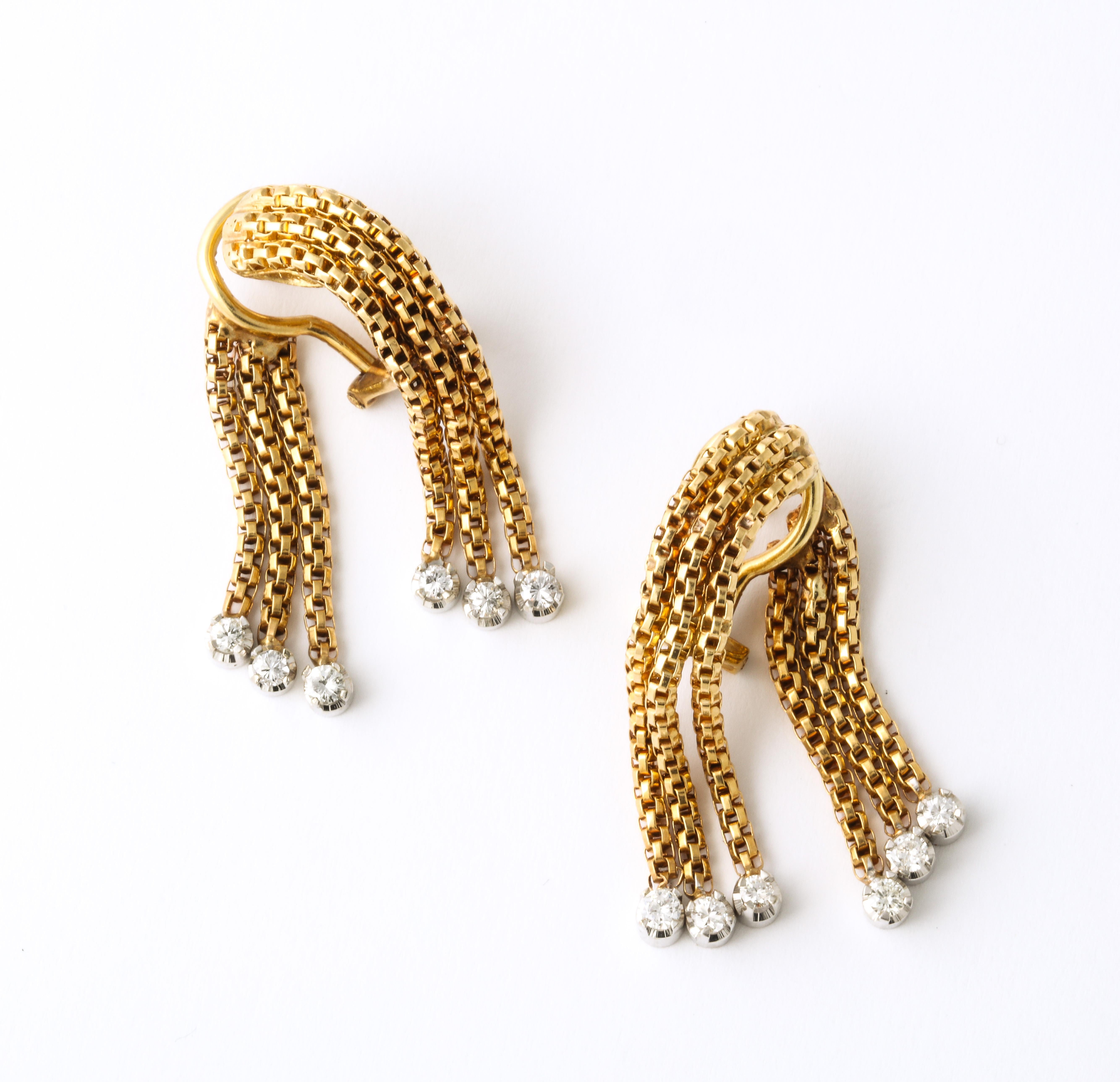 1960's Flexible and Moveable Gold and Diamond Tassel Fringe Style Earclips In Good Condition In New York, NY