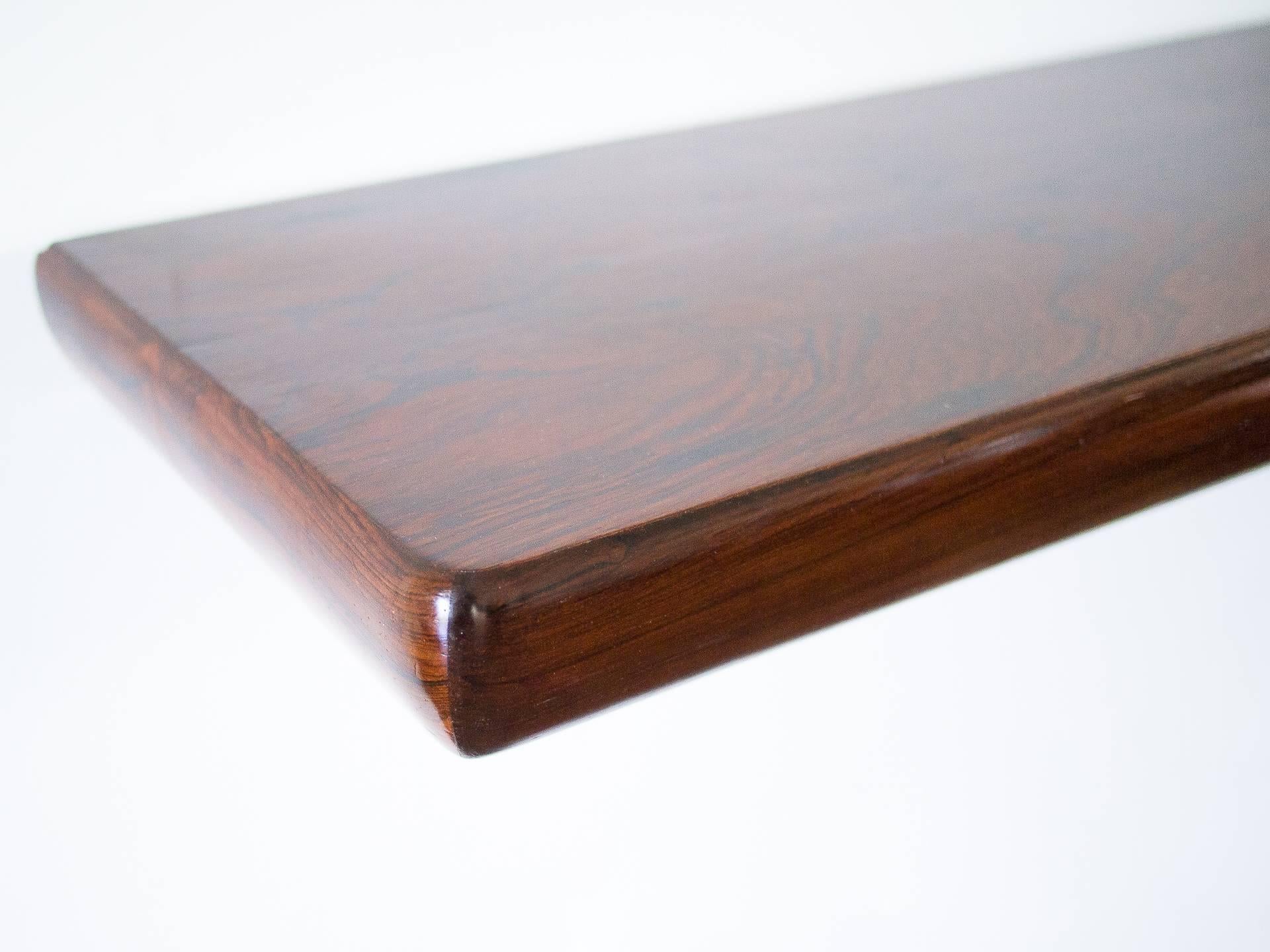 1960s Floating Console in Brazilian Rosewood by Joaquim Tenreiro, Brazil Modern In Excellent Condition In Sao Paulo, SP