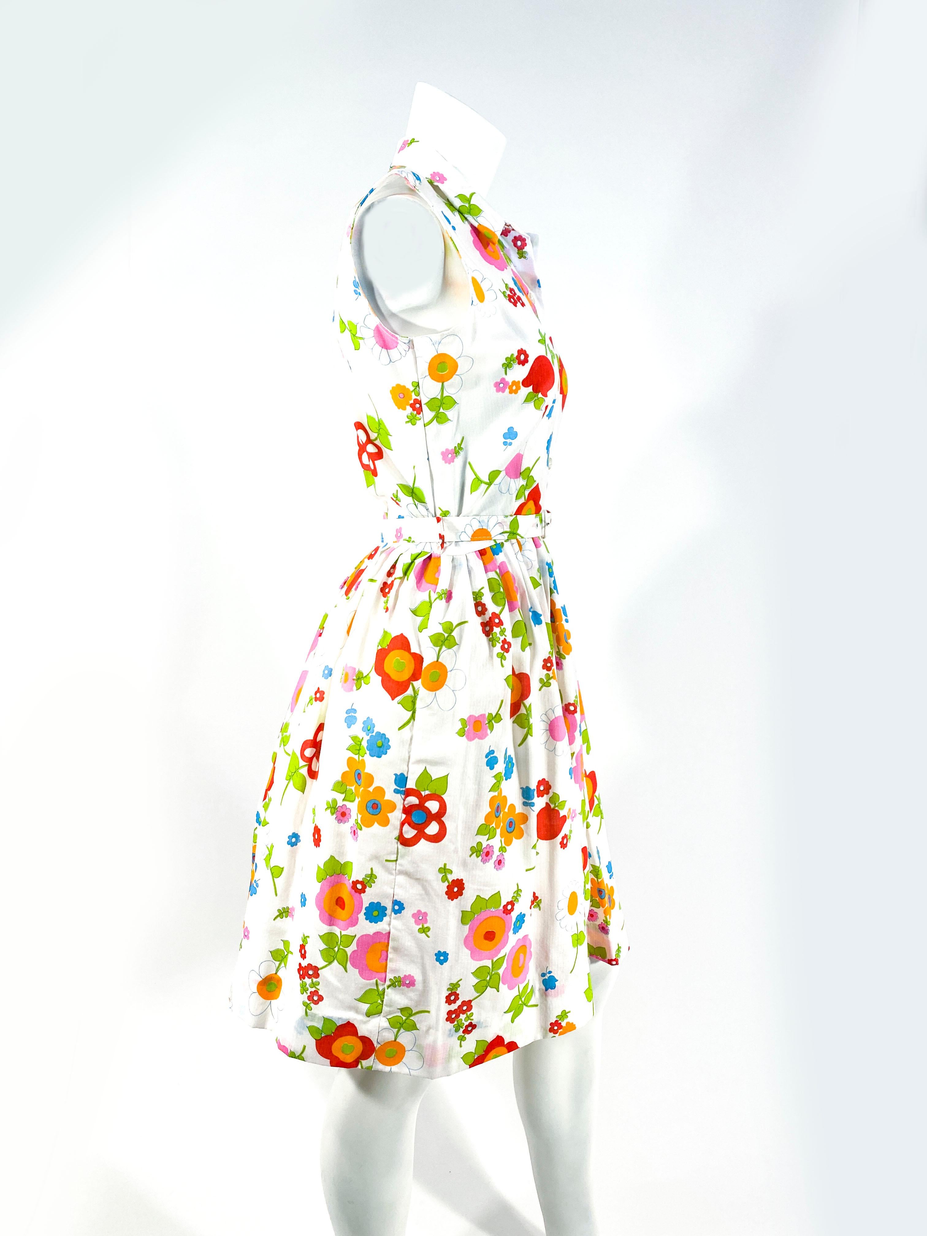 1960s Floral Printed Day Dress In Excellent Condition In San Francisco, CA