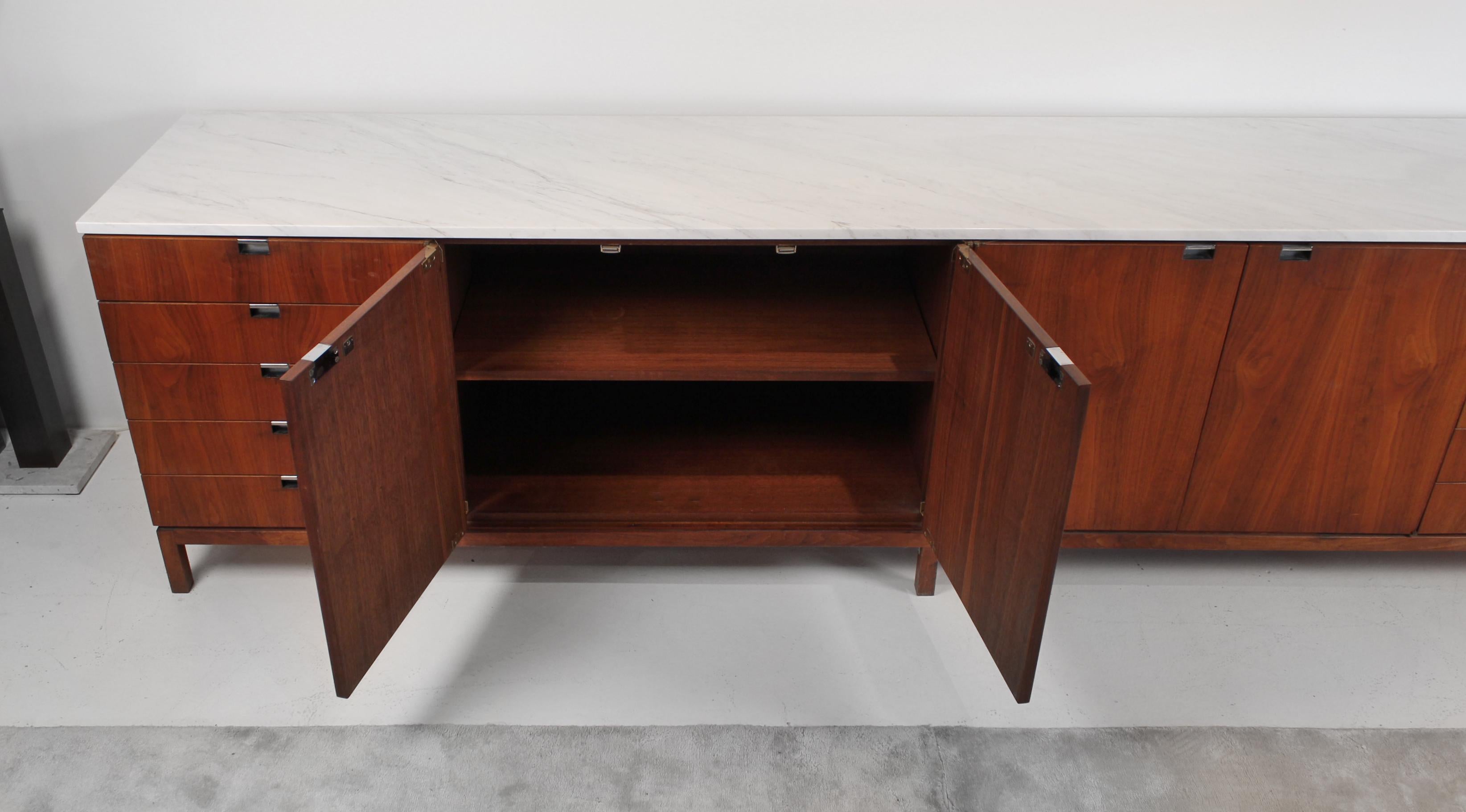 1960s Florence Knoll Book-Matched Walnut Buffet with Calacatta Gold Marble Top 2