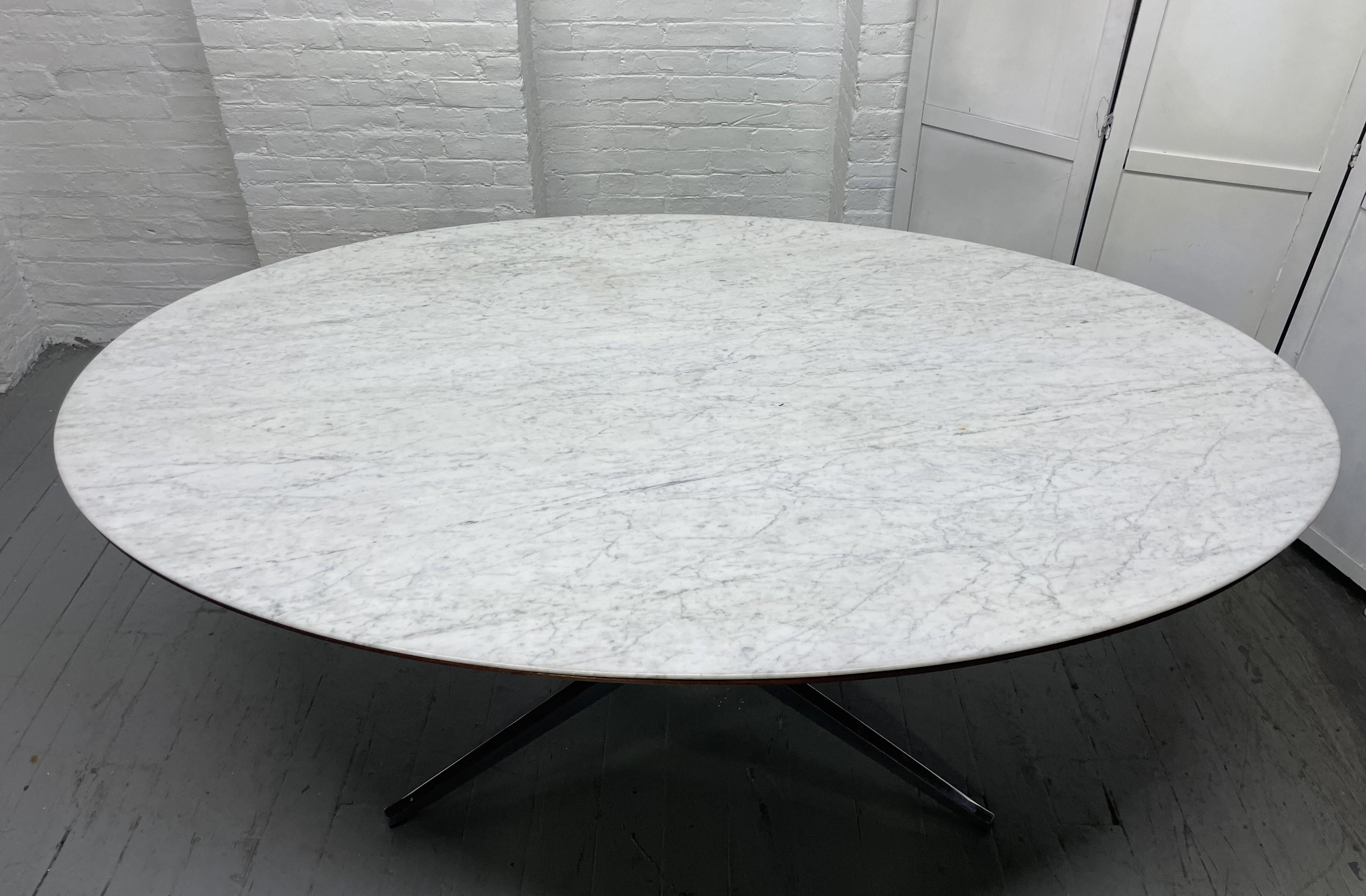 Mid-Century Modern Table de salle à manger Florence Knoll des années 1960 en vente