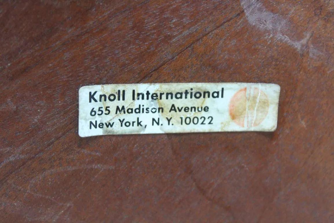 Acier Table de salle à manger Florence Knoll des années 1960 en vente