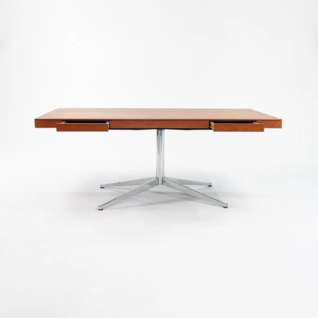 1960s Florence Knoll Executive Desk in Walnut w/ Chromed-Steel X-Base Model 2485 In Good Condition For Sale In Philadelphia, PA