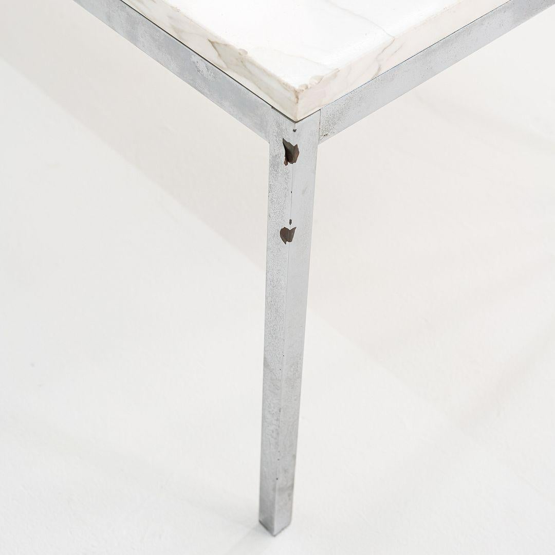 Acier 1960s Florence Knoll Table à café en marbre et acier chromé 45x23