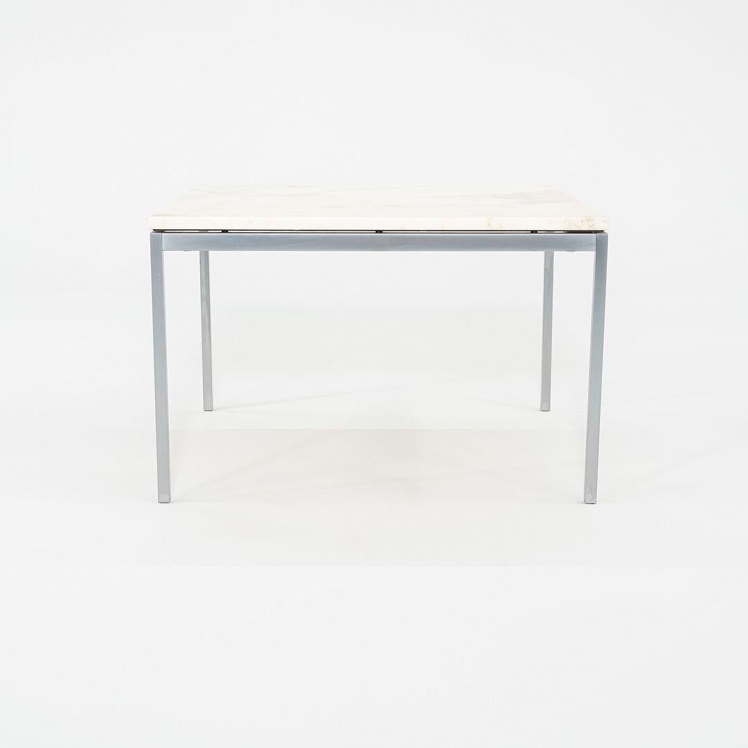 Moderne 1960s Florence Knoll Square Marble Coffee / Side / End Table 29.5 in en vente