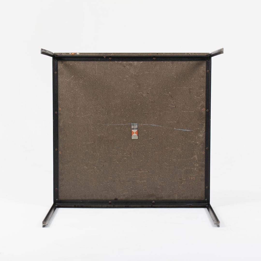 Moderne Table d'appoint Florence Knoll T Angle 24 pouces d'extrémité avec plateau en formica, modèle 304, des années 1960 en vente