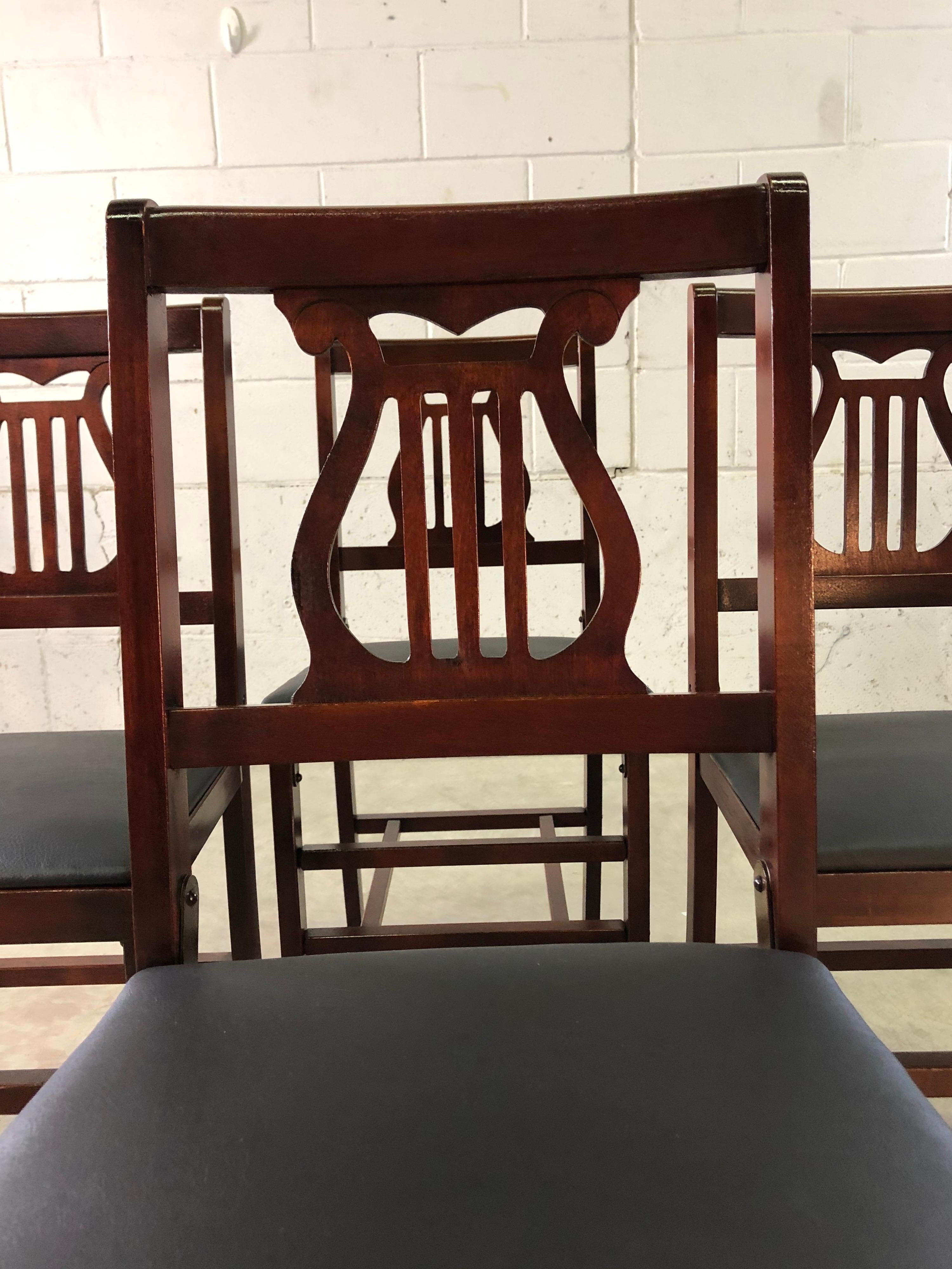 1960s Folding Mahogany Dining Chairs, Set of 4 In Good Condition For Sale In Amherst, NH