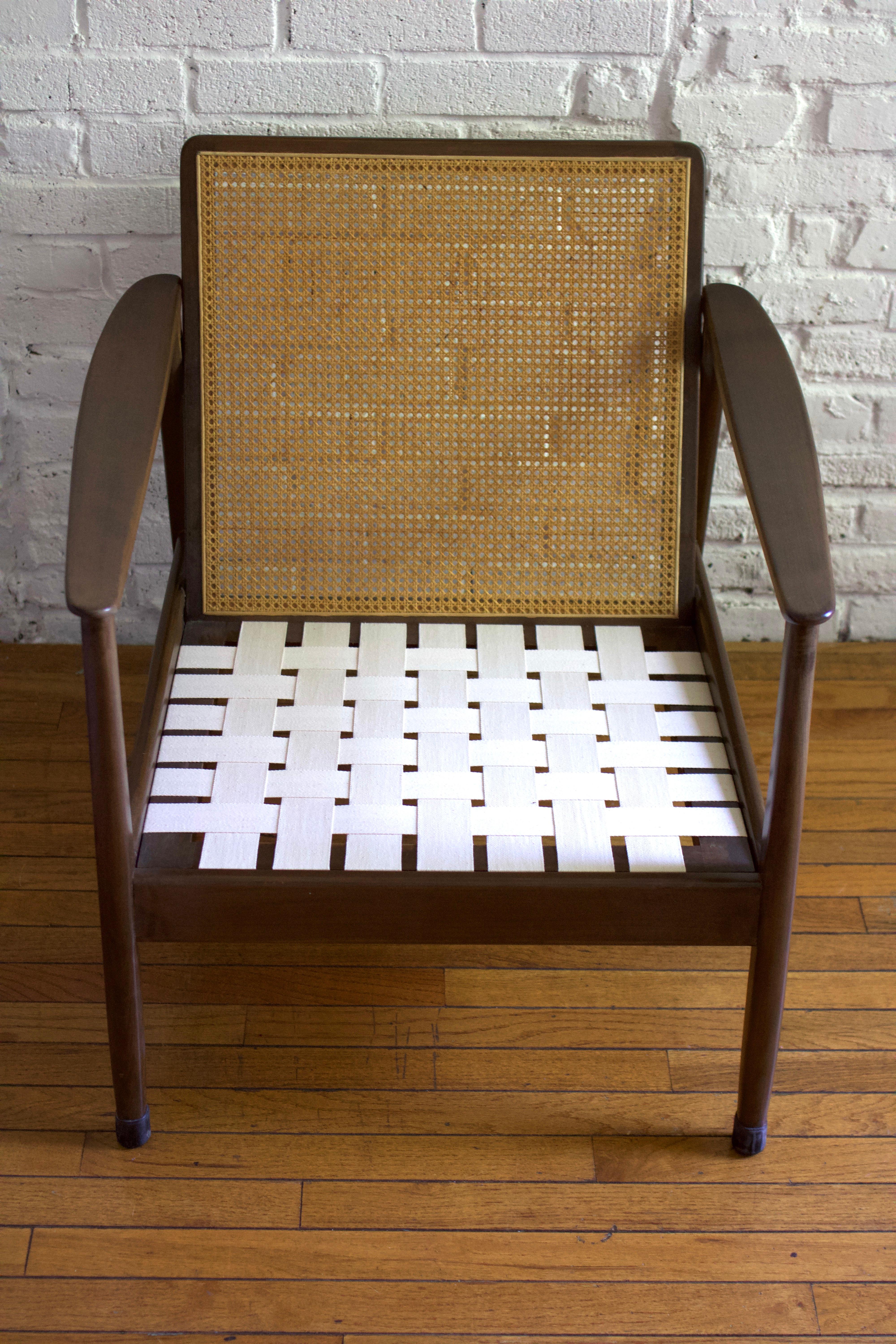 Bouclé Folke Ohlsson fauteuil en teck et rotin pour Dux, années 1960 en vente