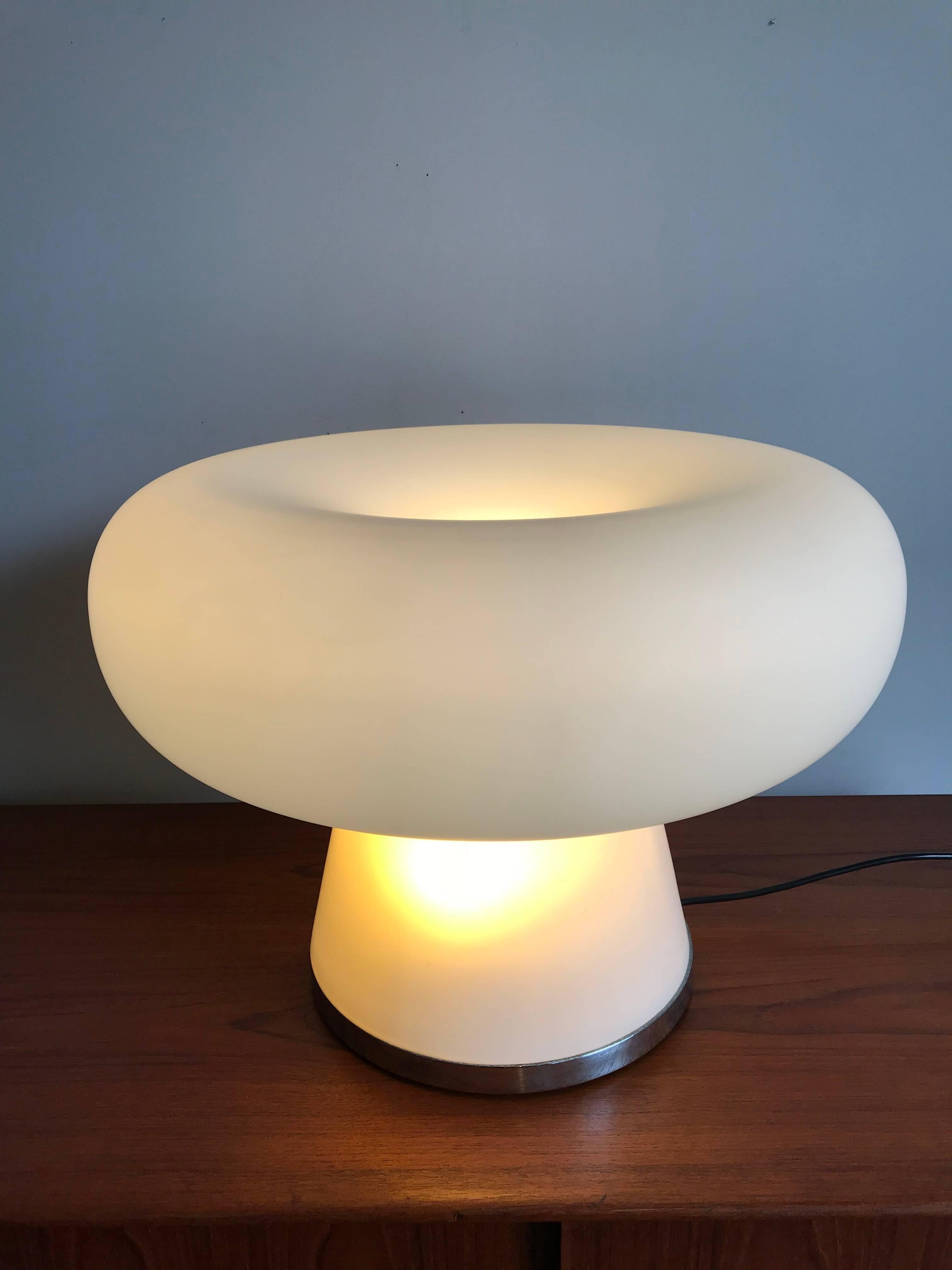 Fontana Arte very rare amazing big Italian table lamp model 2431, produced in 1966, glazed white double diffuser glass screens, chromium-plated brass mounting.