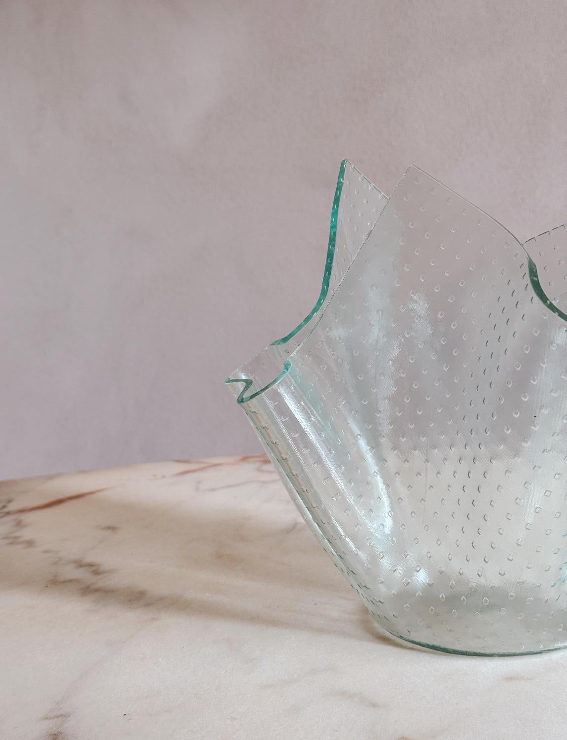 1960s Fontana Arte 'Spotted' Tissue Vase In Good Condition For Sale In Florence, Tuscany