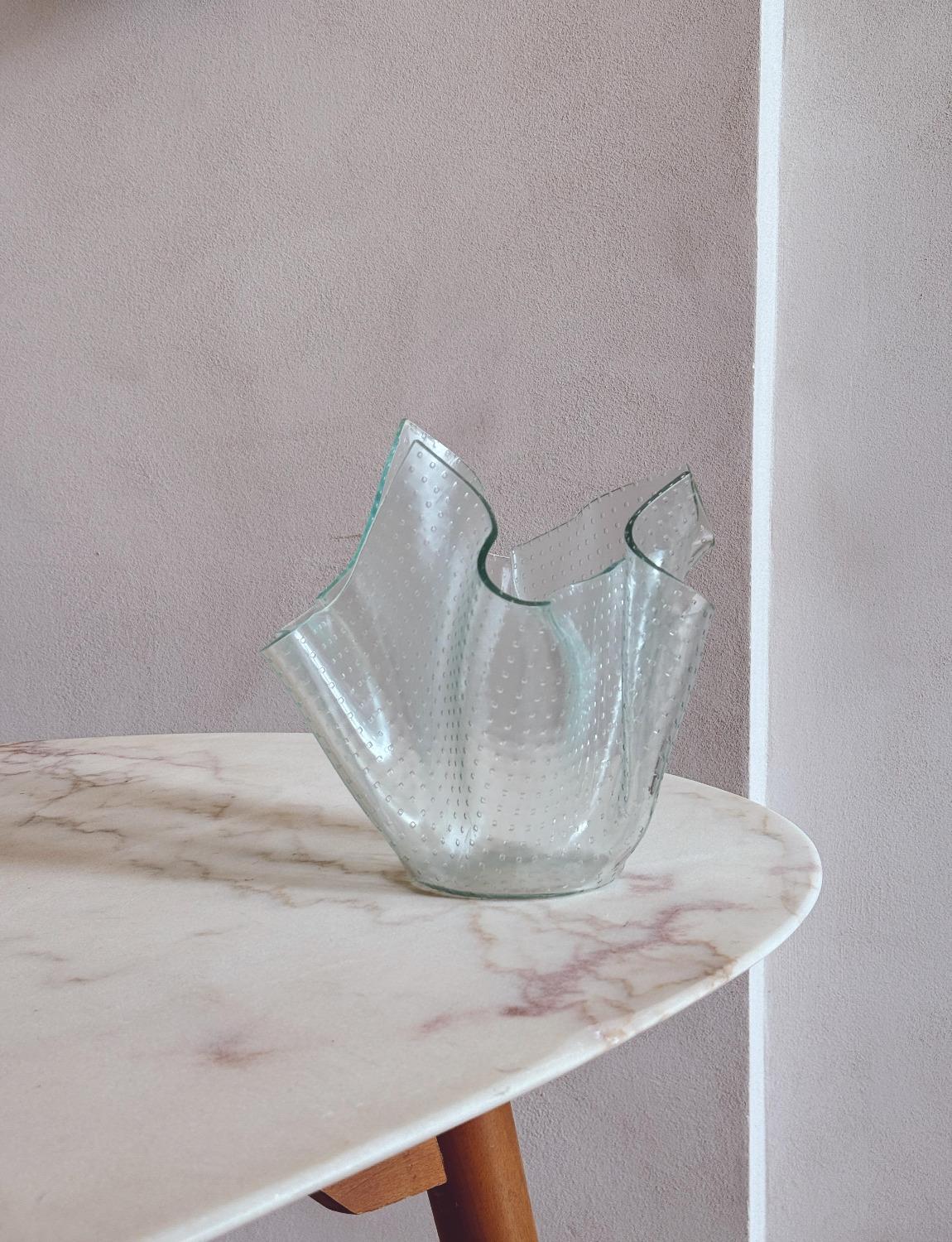 Glass 1960s Fontana Arte 'Spotted' Tissue Vase For Sale