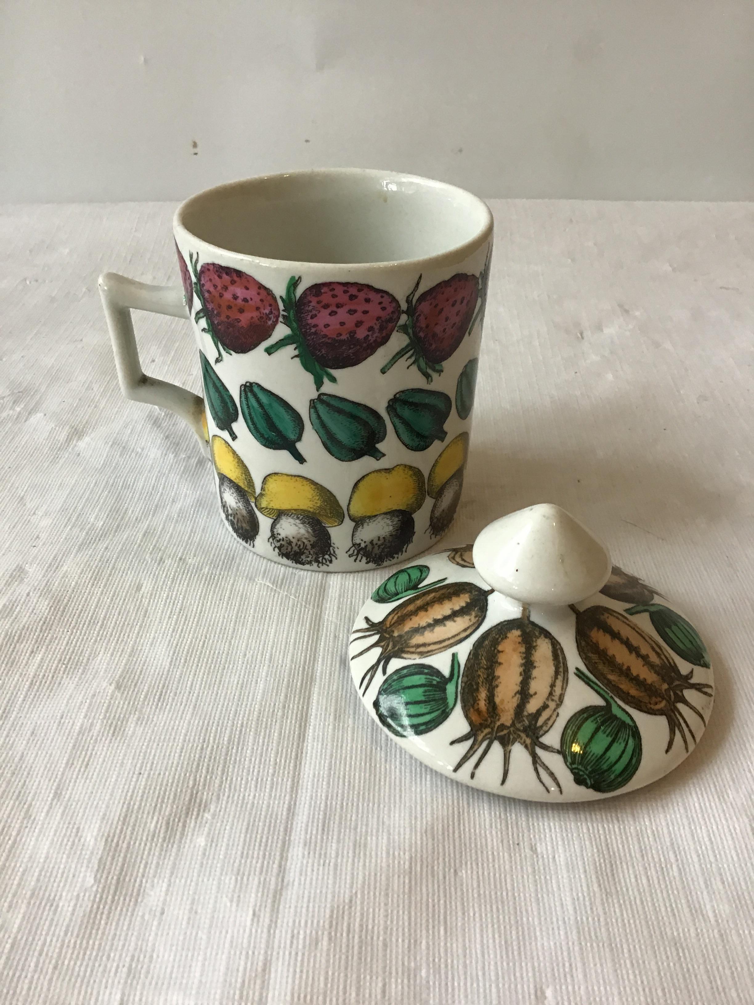 1960s Fornasetti Giostra Di Frutta Mug with Lid In Good Condition In Tarrytown, NY