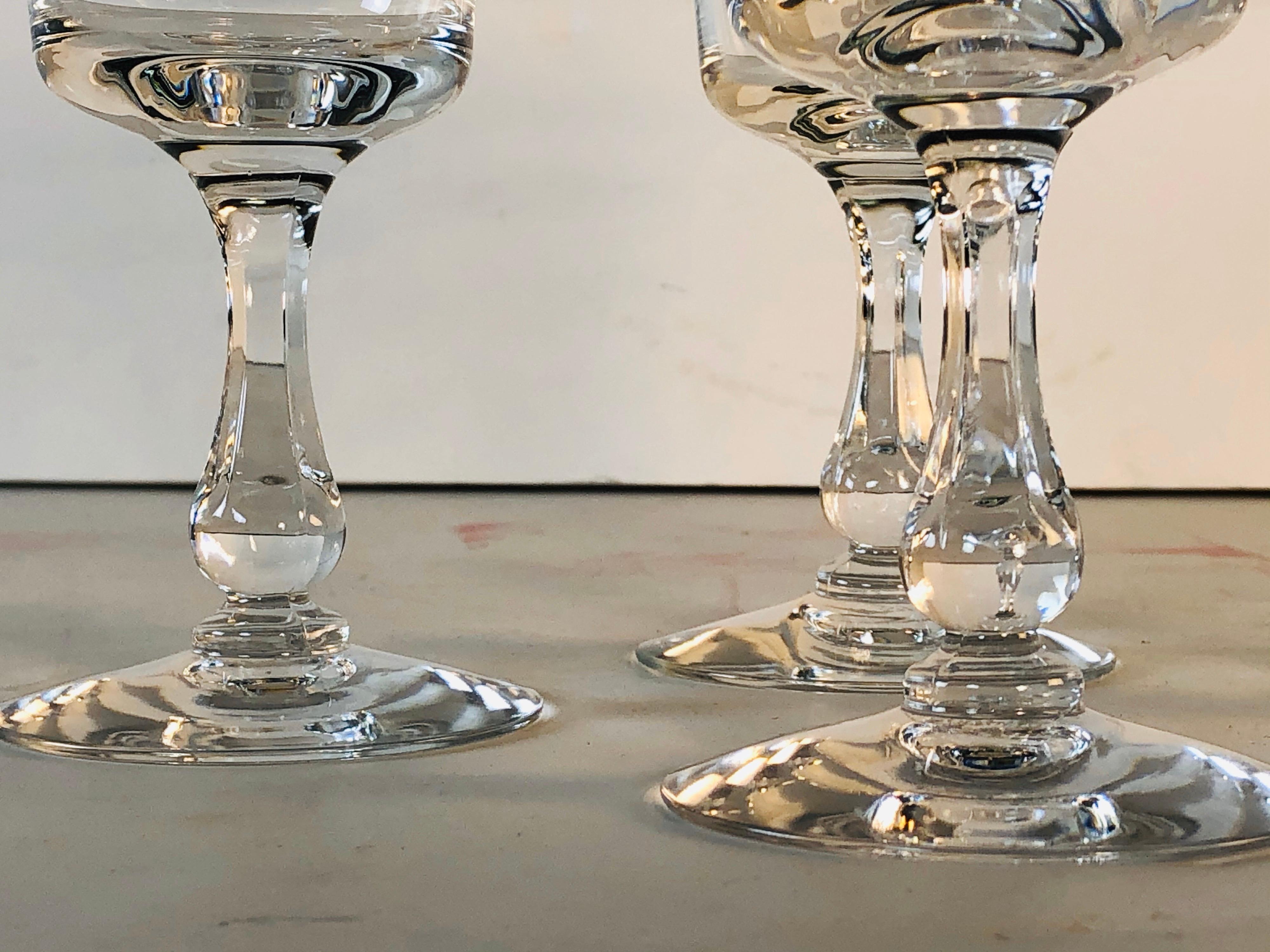 platinum rimmed wine glasses