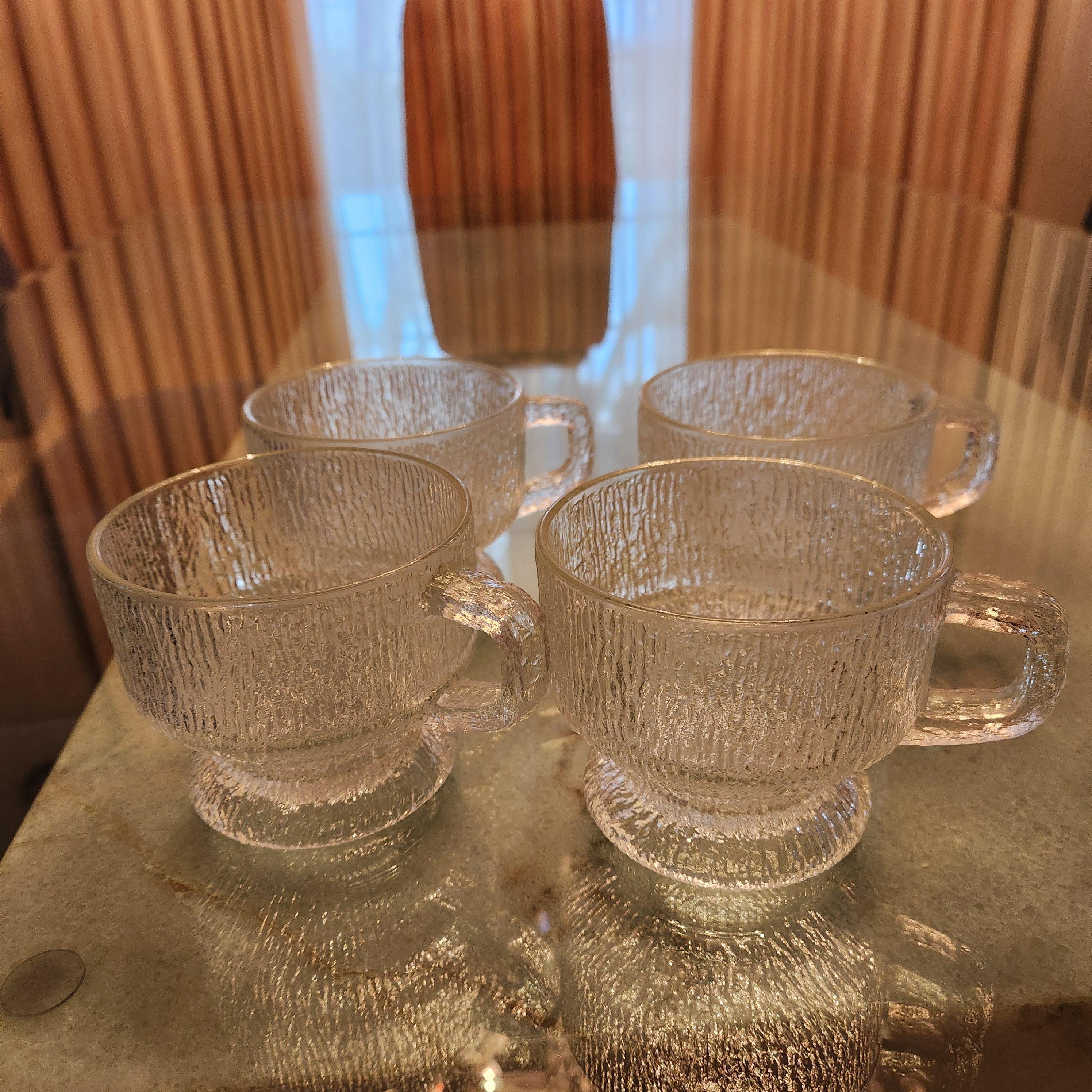 1960s Four Frosted Ice Glass Mugs Style Tapio Wirkkala Iittala In Good Condition For Sale In Chula Vista, CA