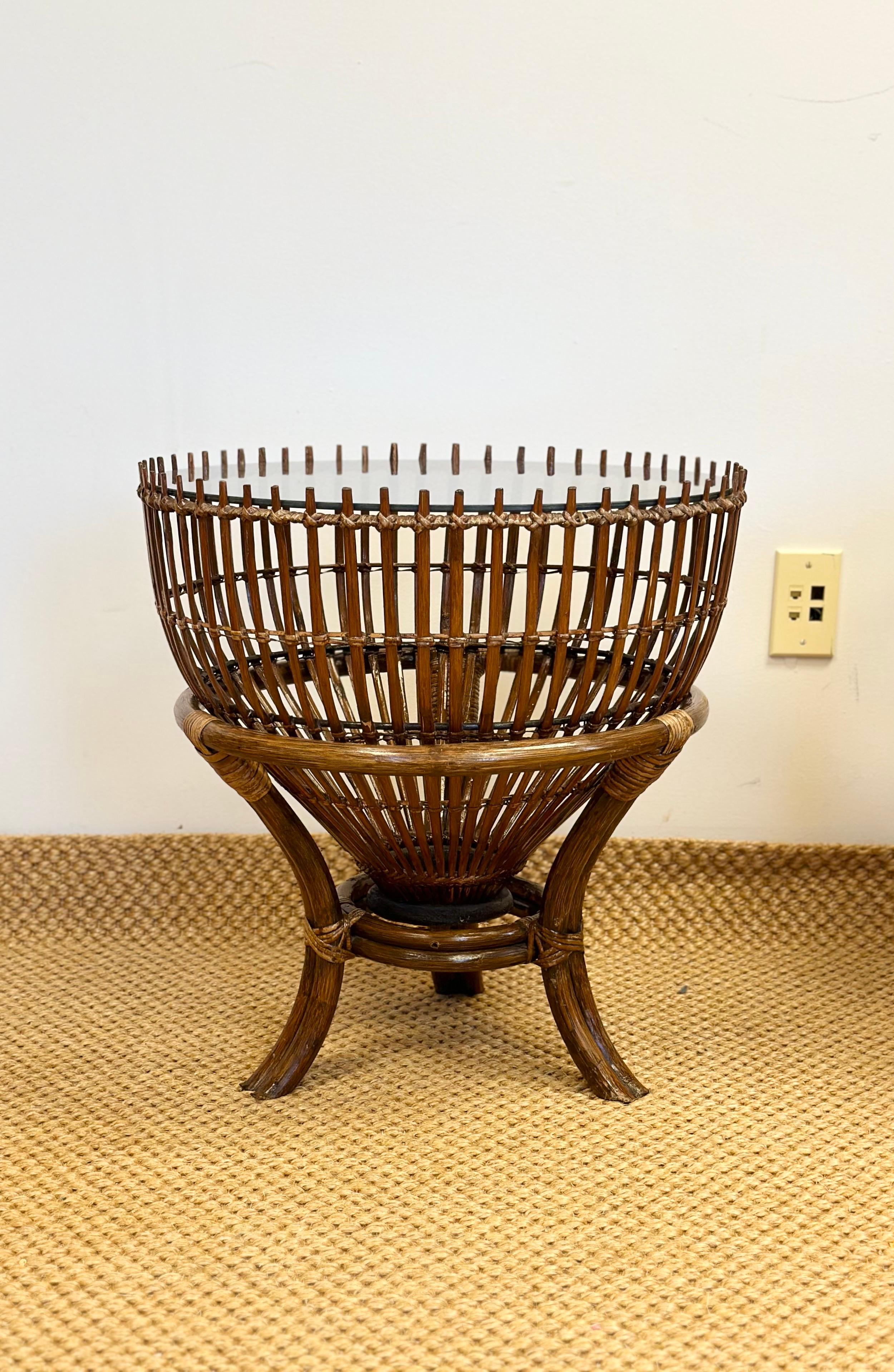 1960s Franco Albini Style Rattan Bamboo Fishing Basket Tables – a Pair In Good Condition For Sale In Farmington Hills, MI