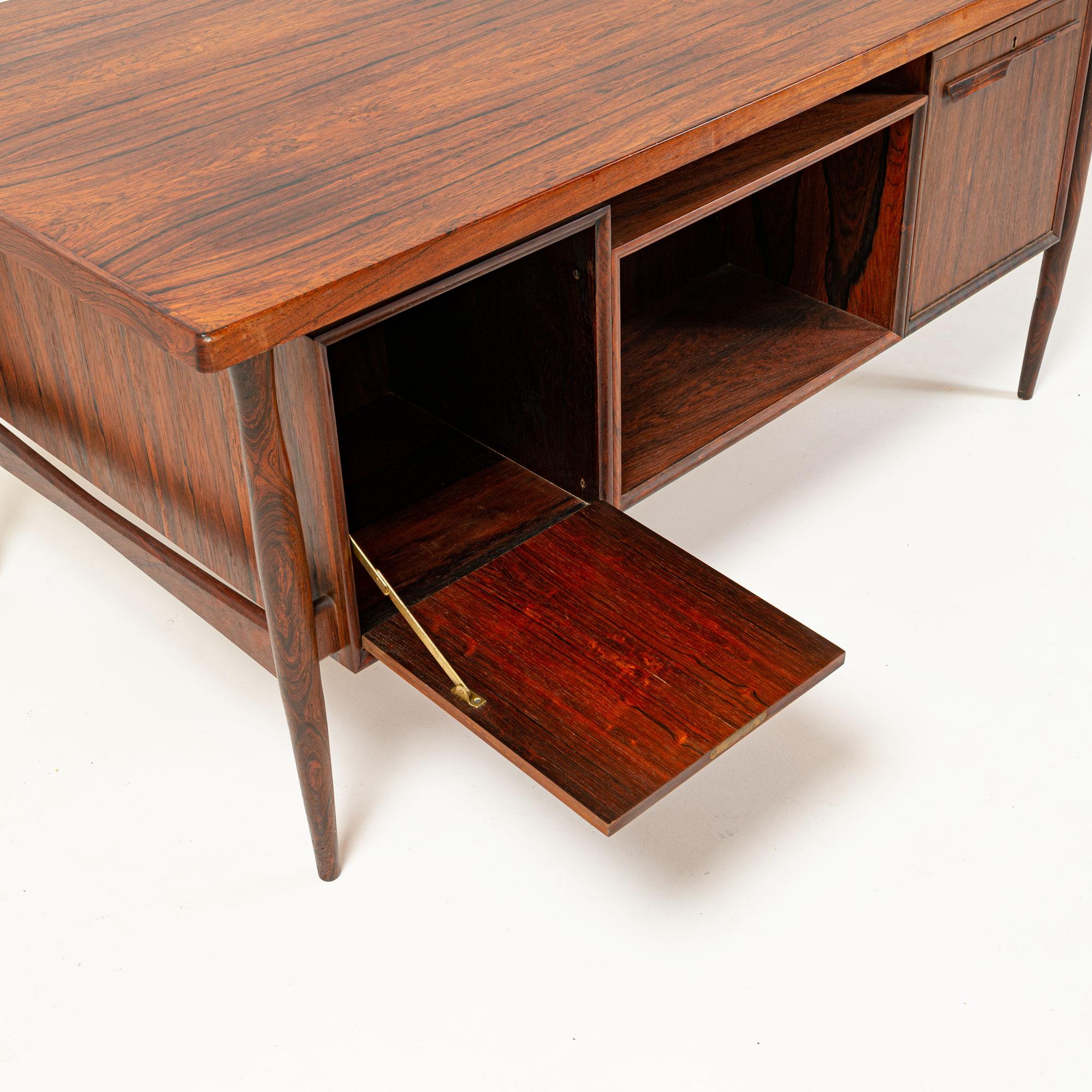 1960s Free Standing Rosewood Desk in the Manner of Arne Vodder 1