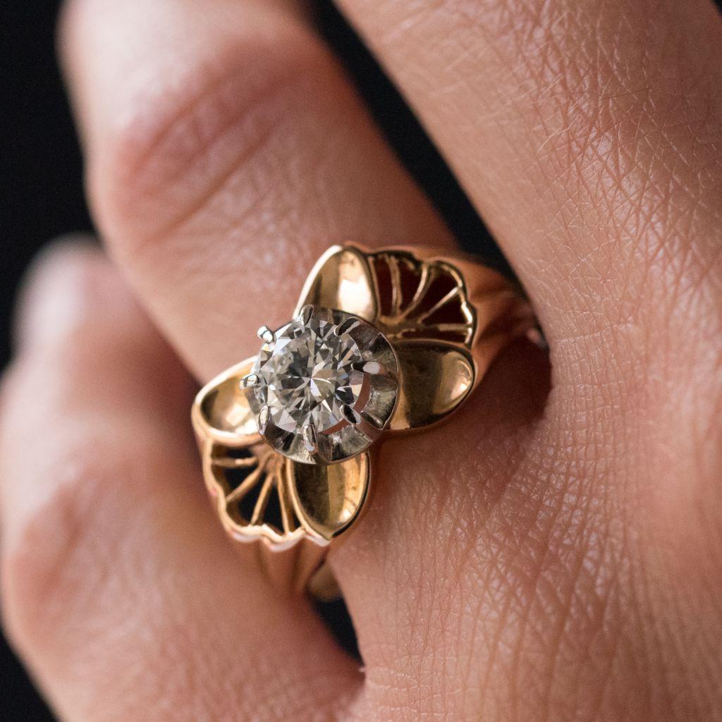 1960s French 0.83 Carat Diamond Rose Gold Ring In Excellent Condition In Poitiers, FR