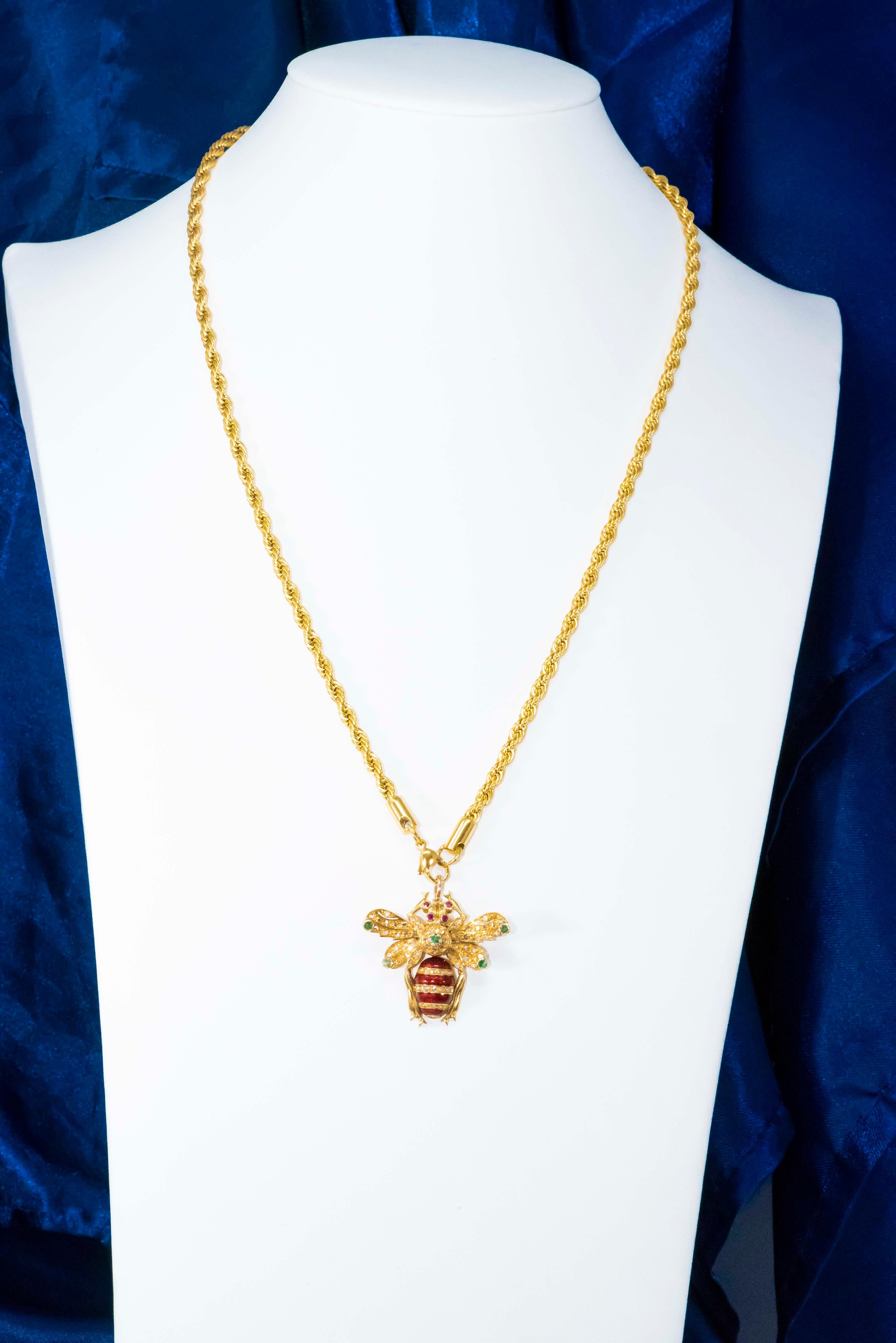 Women's or Men's 1960s French 18 Kt Gold Emerald Ruby Diamond Enamel Honey Bee Pendant Pin Brooch