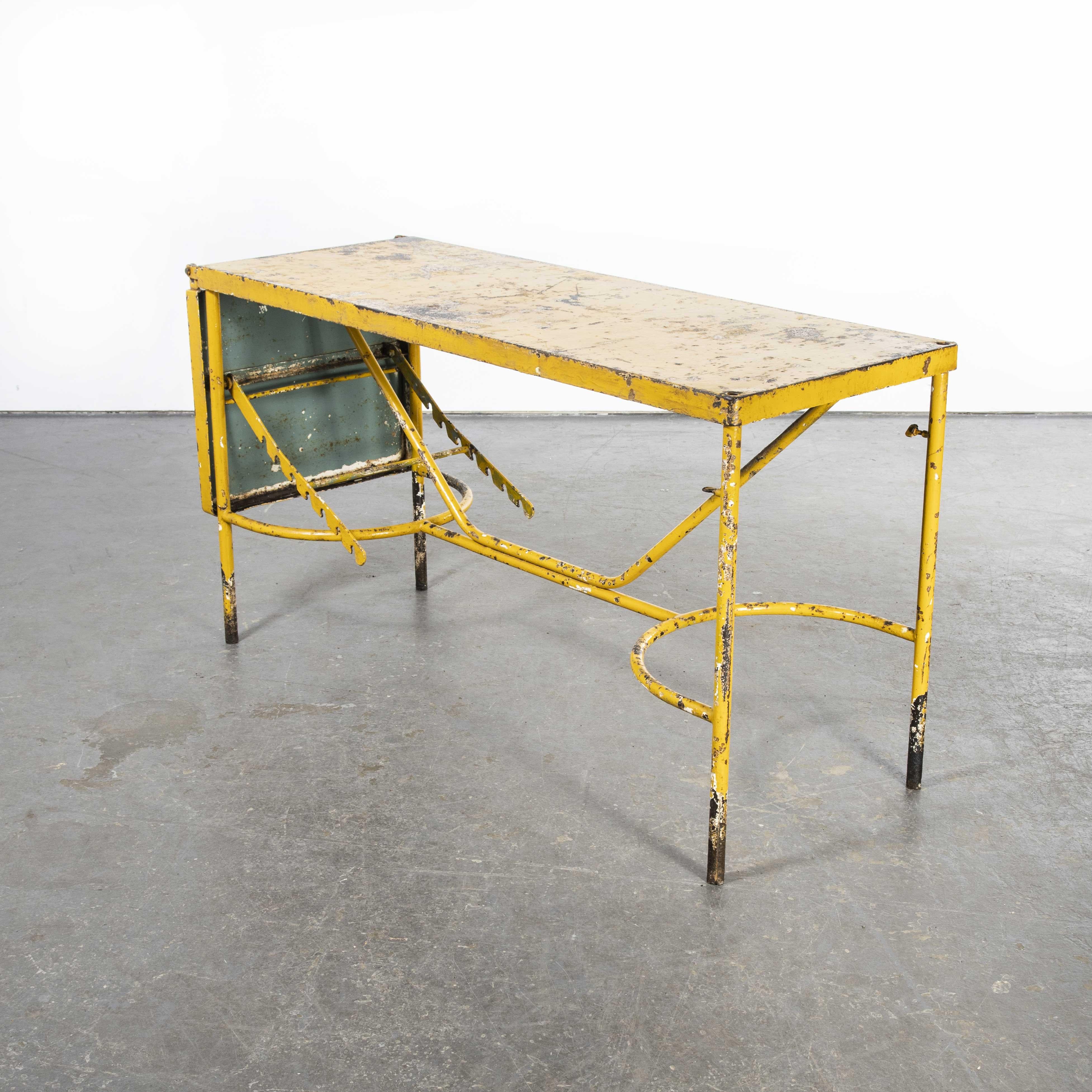 1960's French Army Industrial Field Table, Yellow For Sale 4
