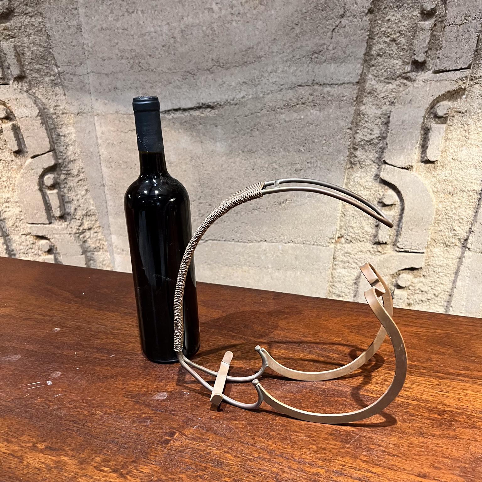 1960s French Art Deco Sculptural Wine Bottle Holder Woven Copper For Sale 5